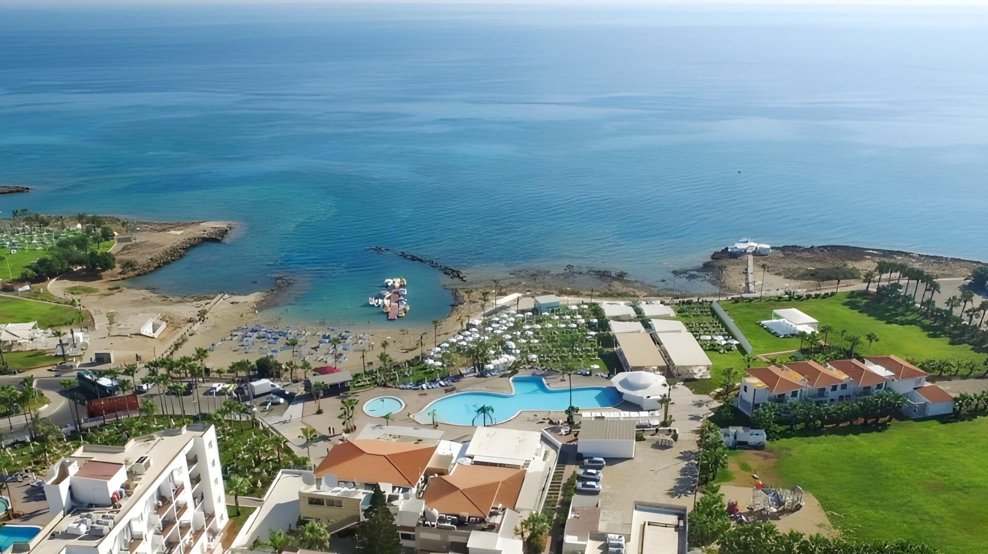 Marlita Beach Hotel Apartments 5