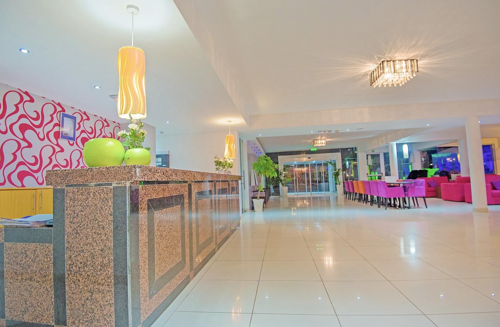 Marlita Beach Hotel Apartments 17