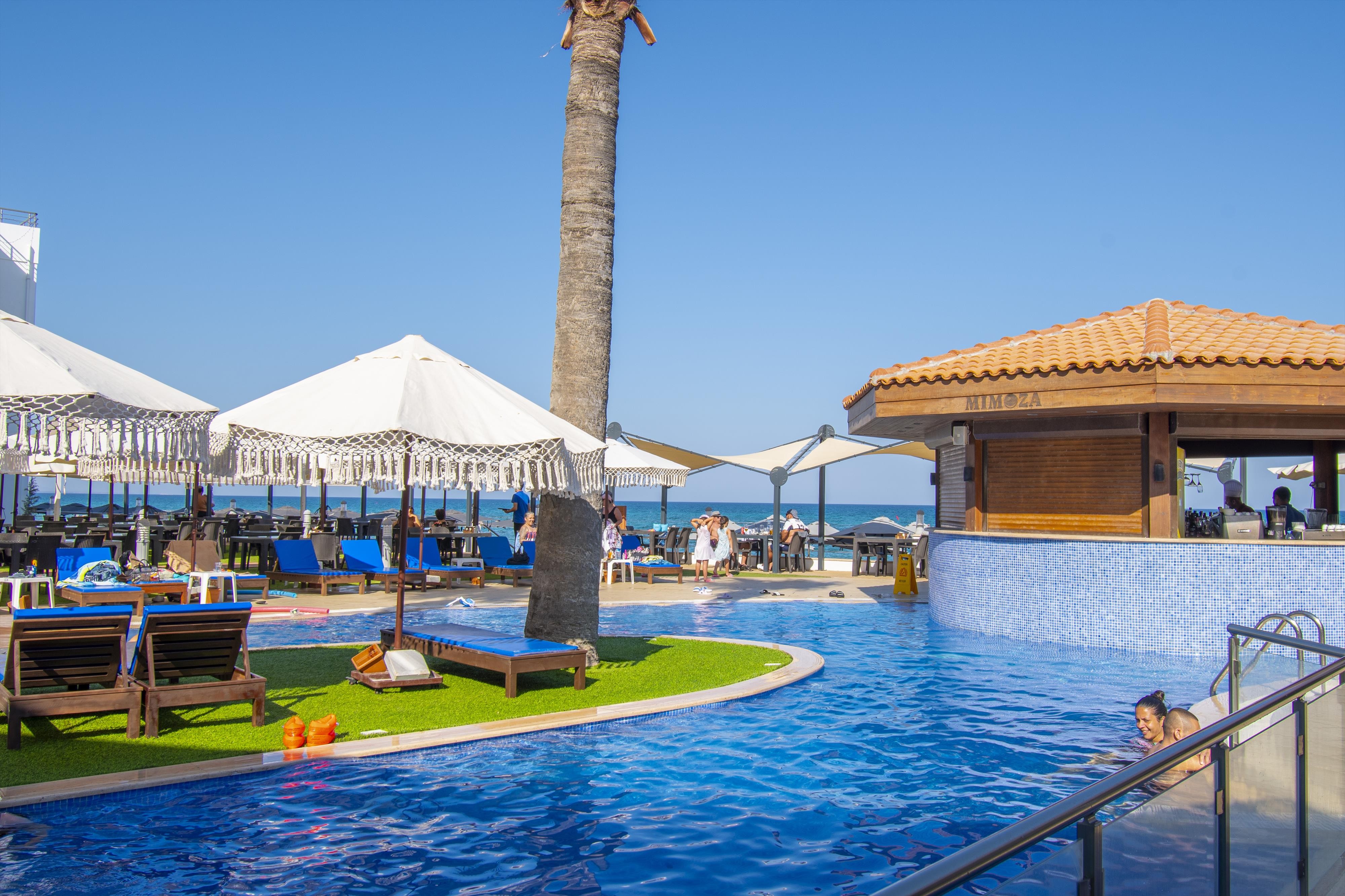 Mimoza Beach Hotel 8