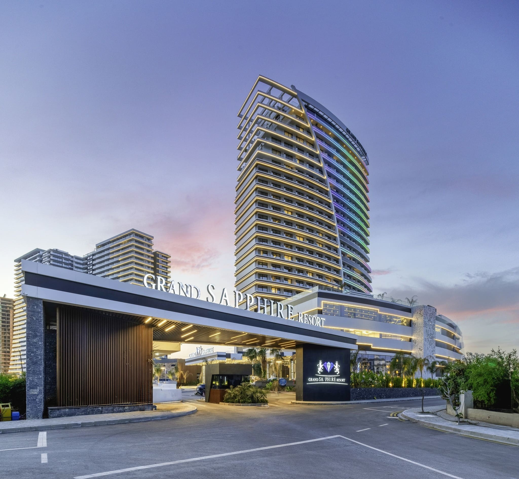 Grand Sapphire Resort