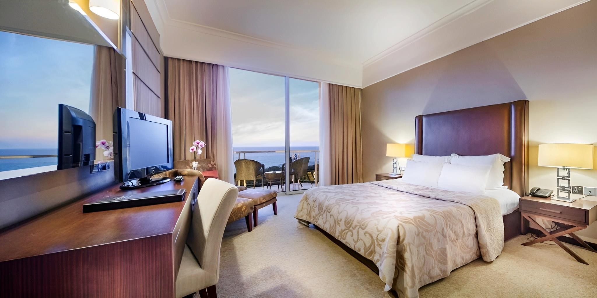 ACAPULCO RESORT CONVENTION & SPA 13