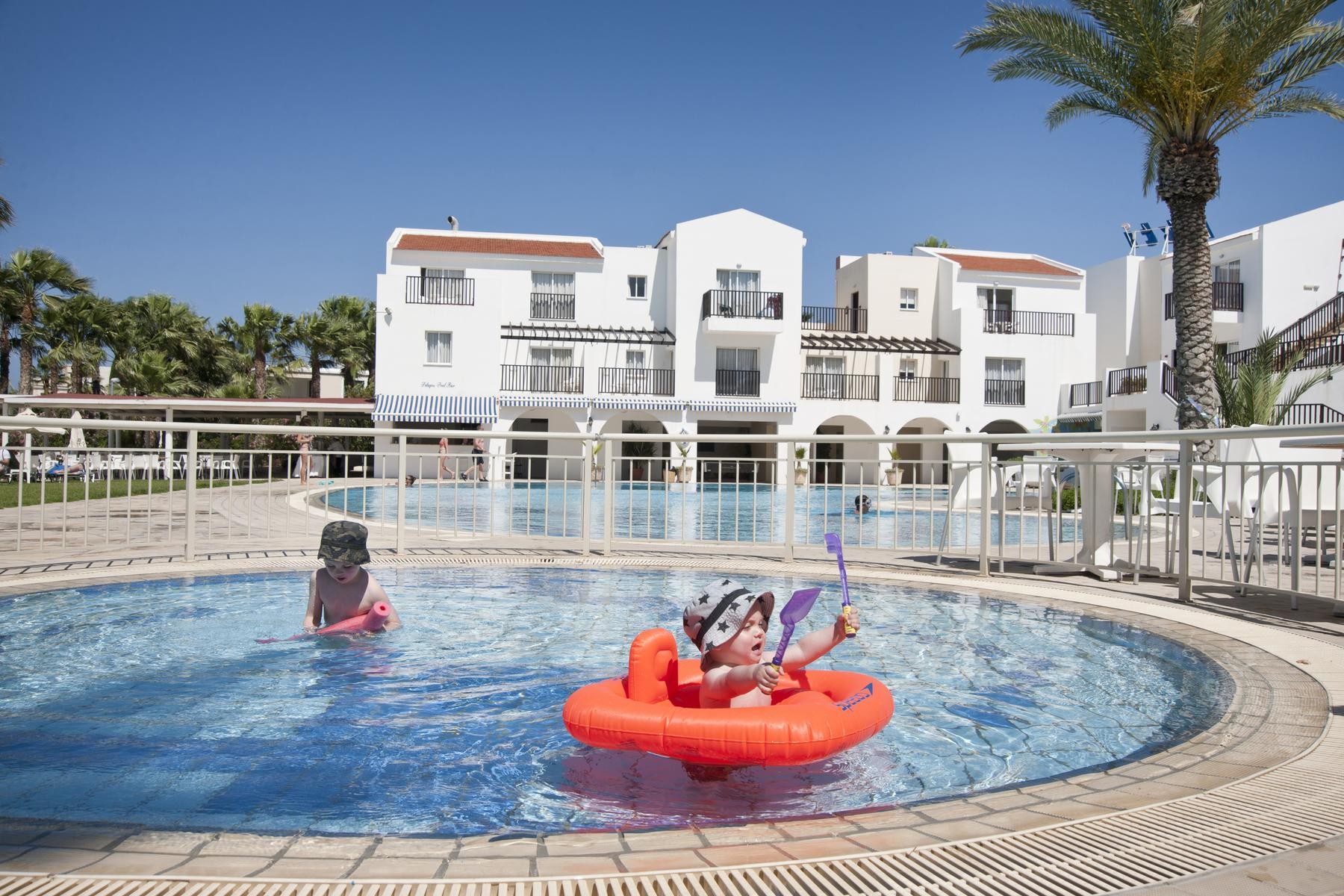 Akti Beach Village Resort 4