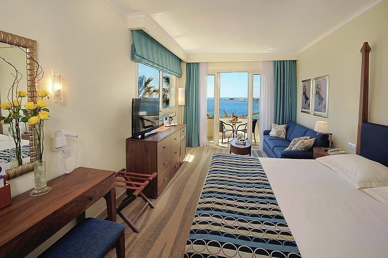 Alexander The Great Beach 2