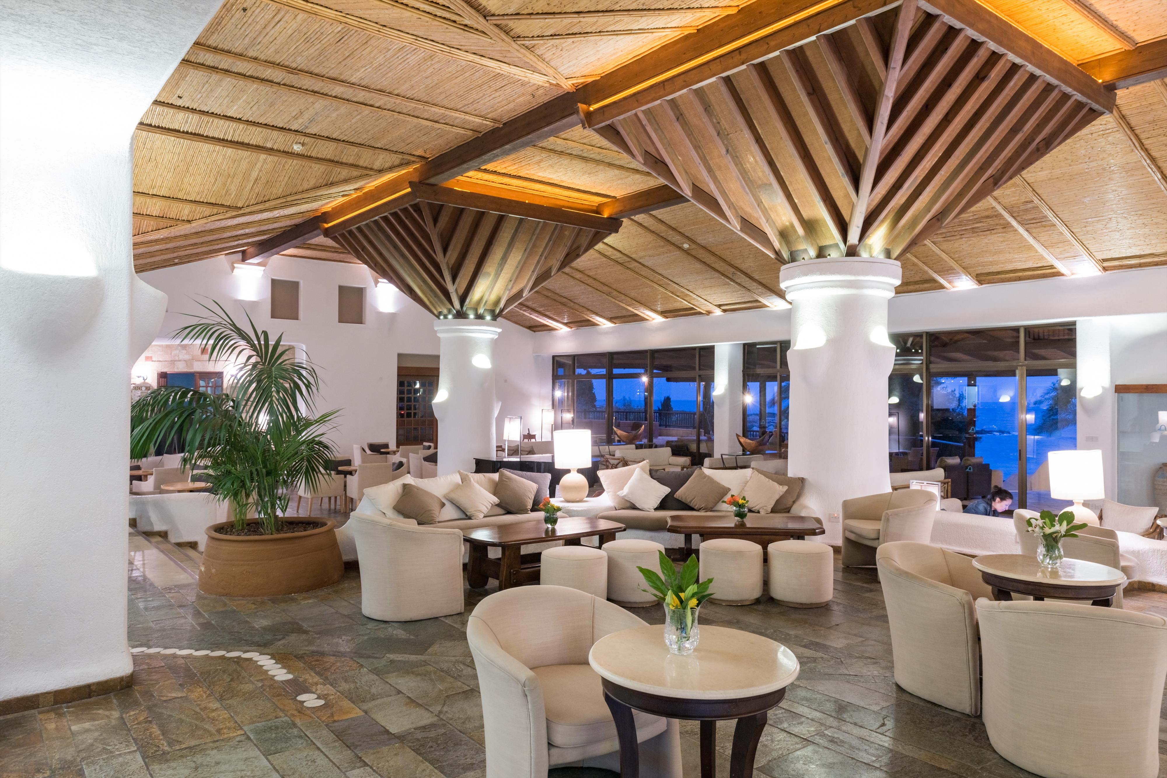 Coral Beach & Resort 15