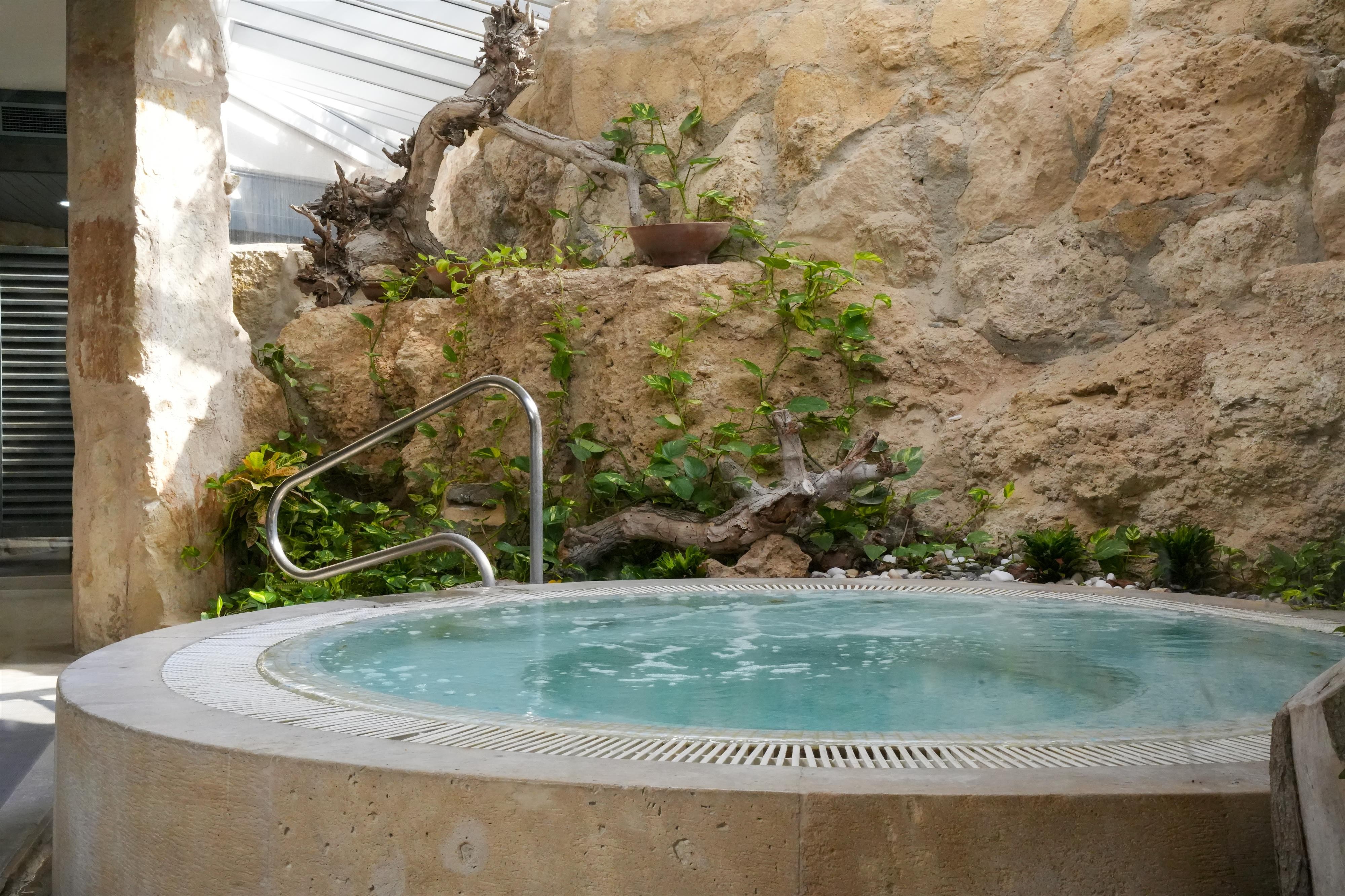 Coral Beach & Resort 31