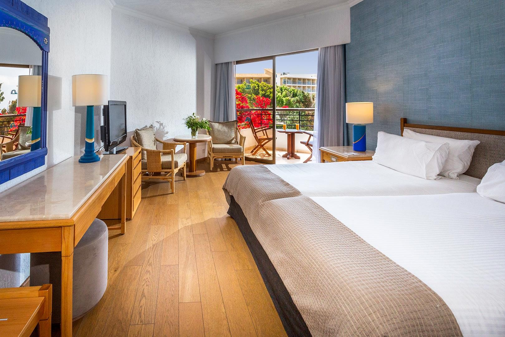 Coral Beach & Resort 11