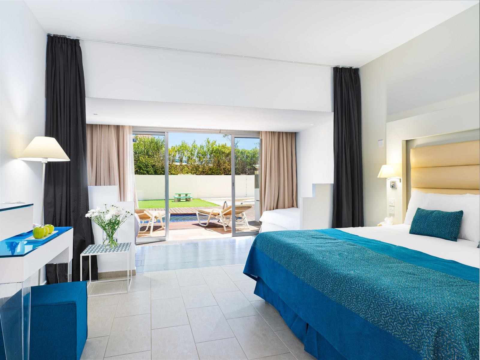 Leonardo Cypria Bay 7