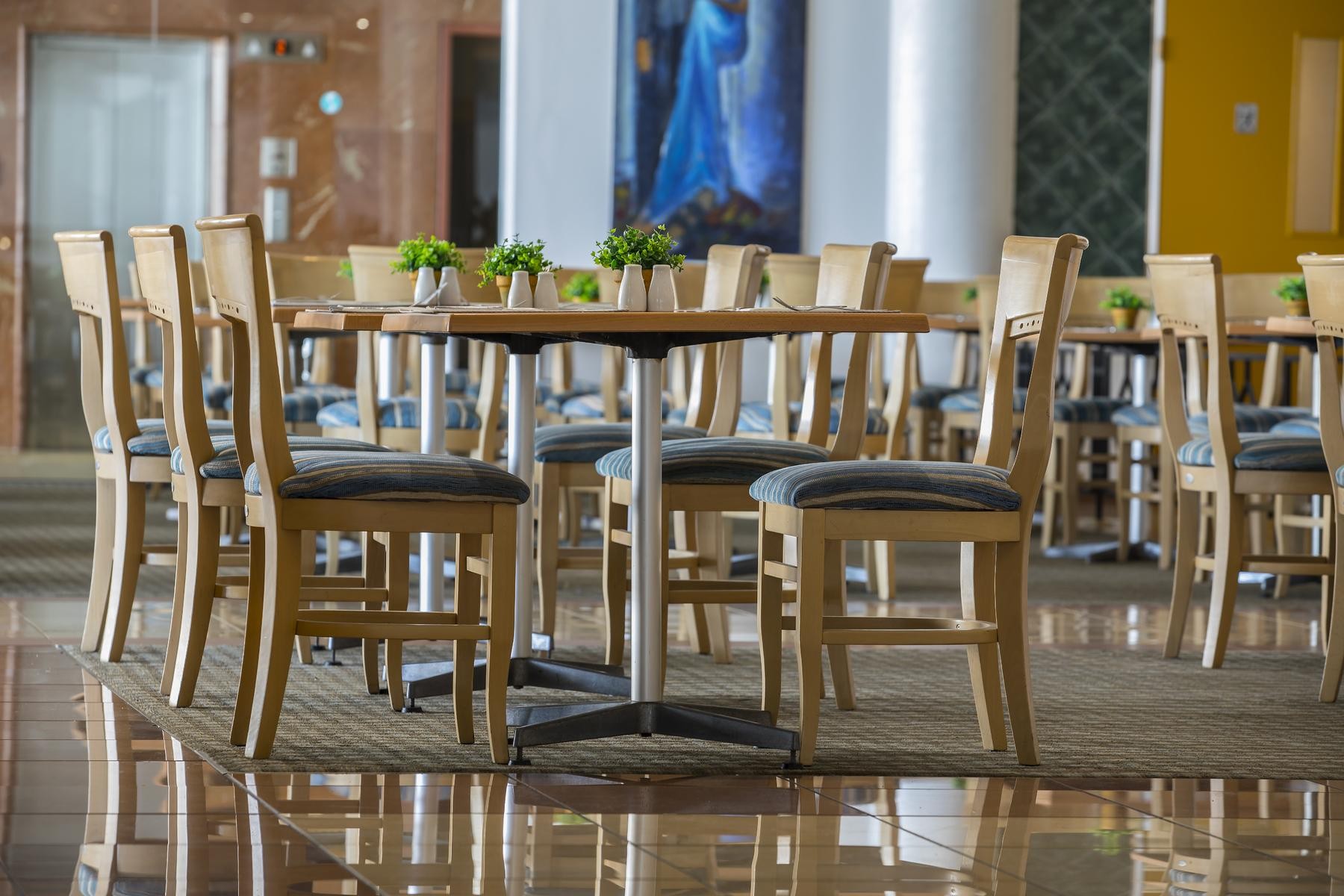 Leonardo Cypria Bay 8