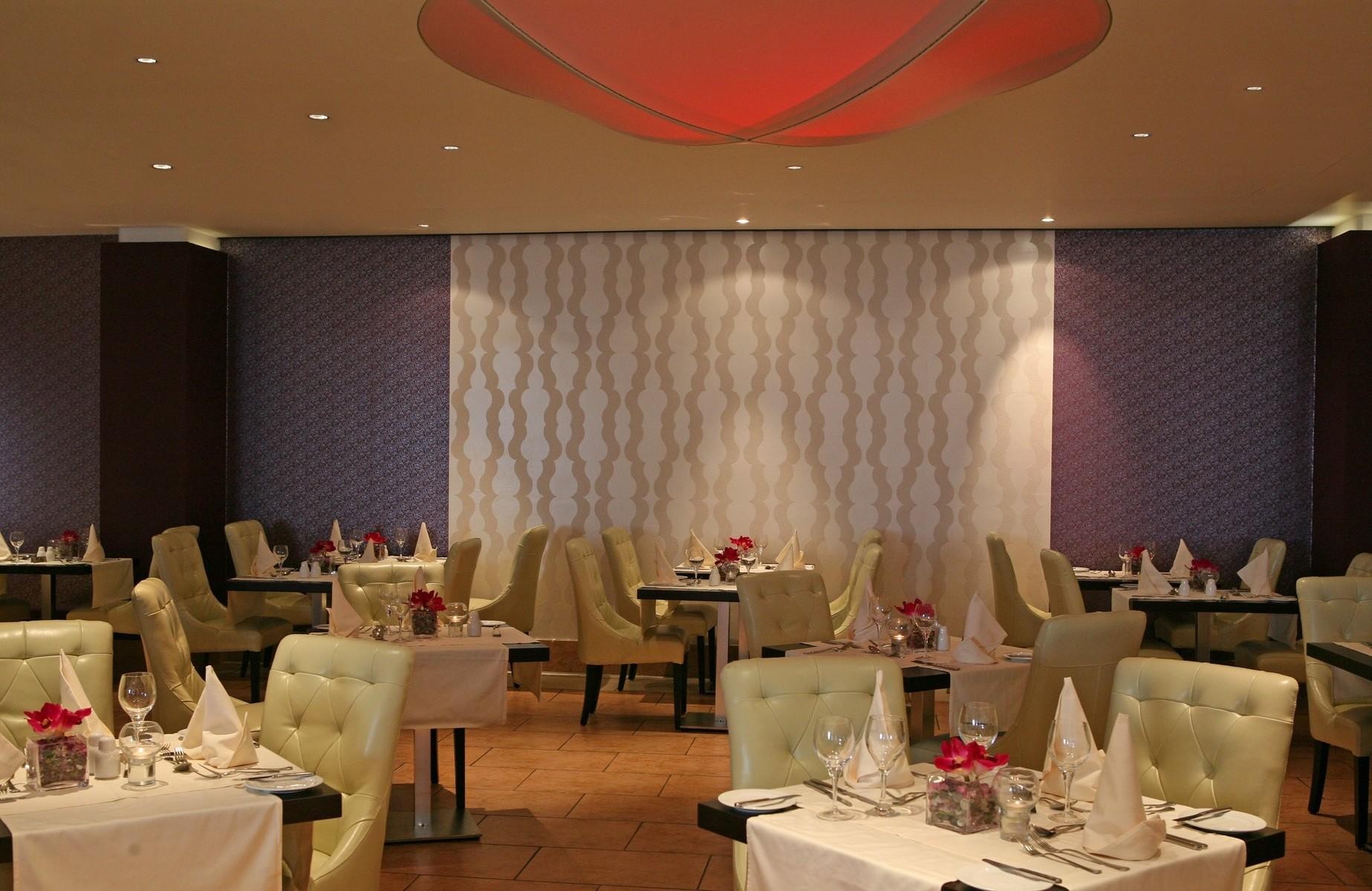 St George Beach Hotel & Spa Resort 9