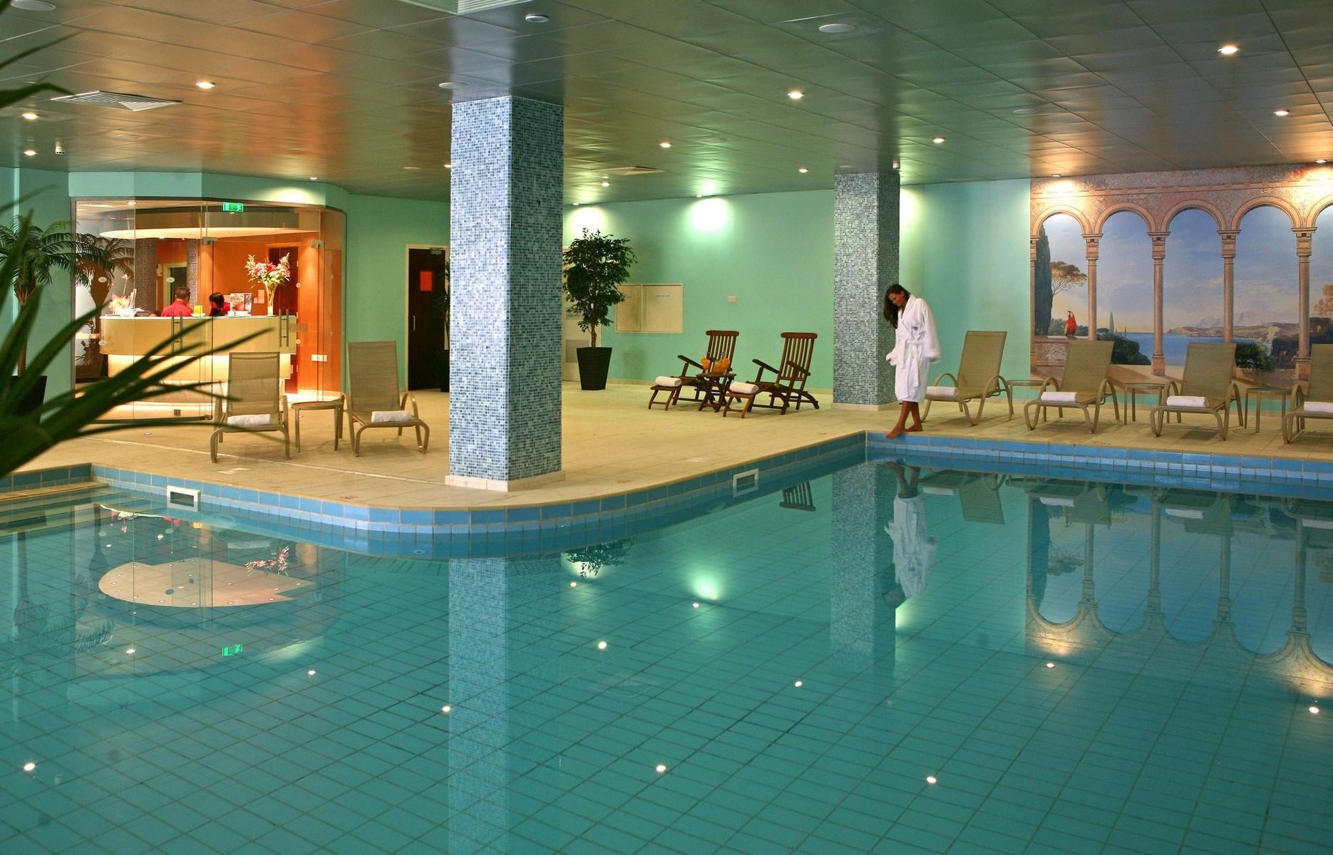 St George Beach Hotel & Spa Resort