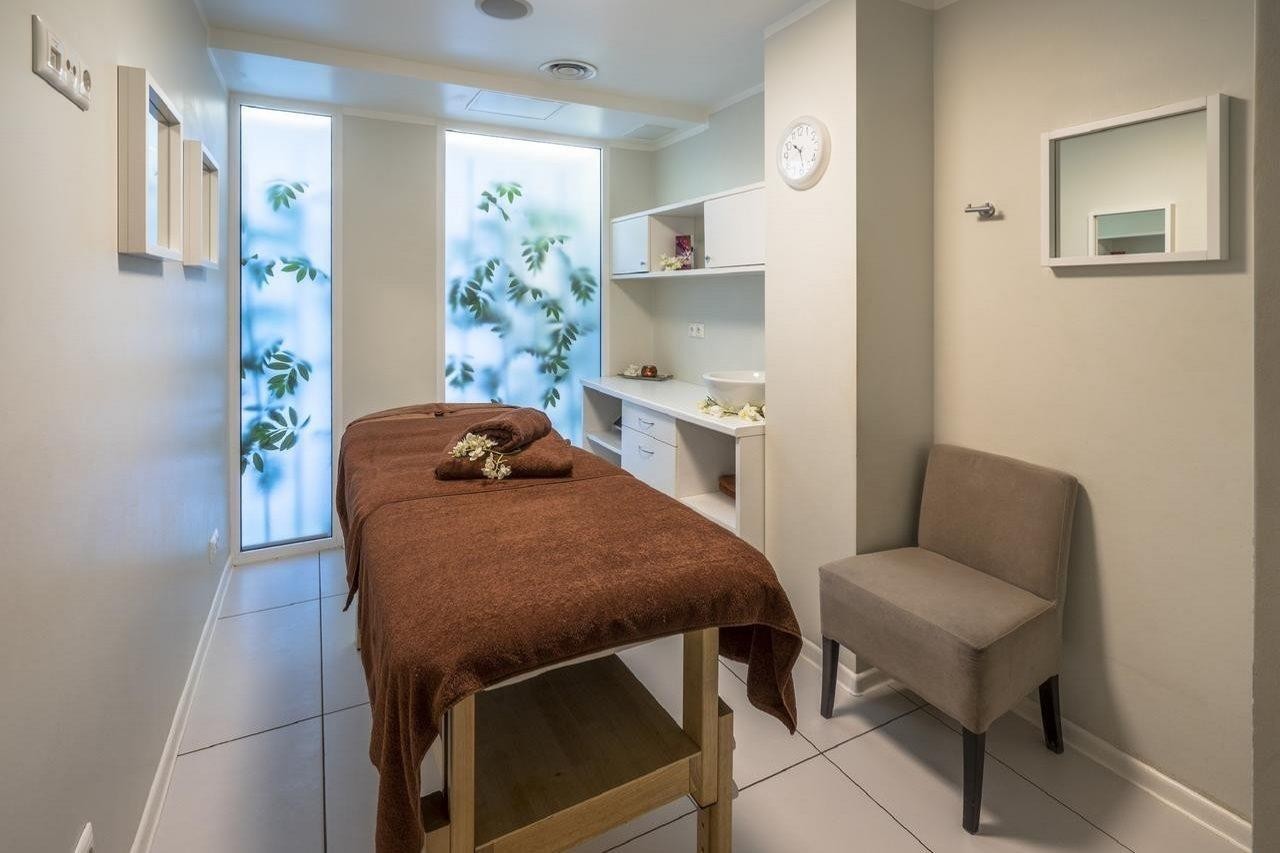 Wellton Centrum Hotel and Spa 12