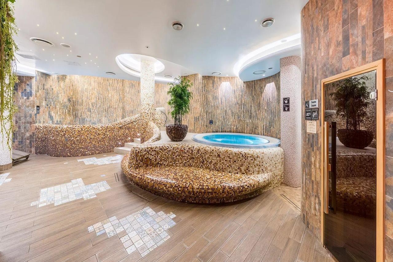 Wellton Riga Hotel and Spa 9