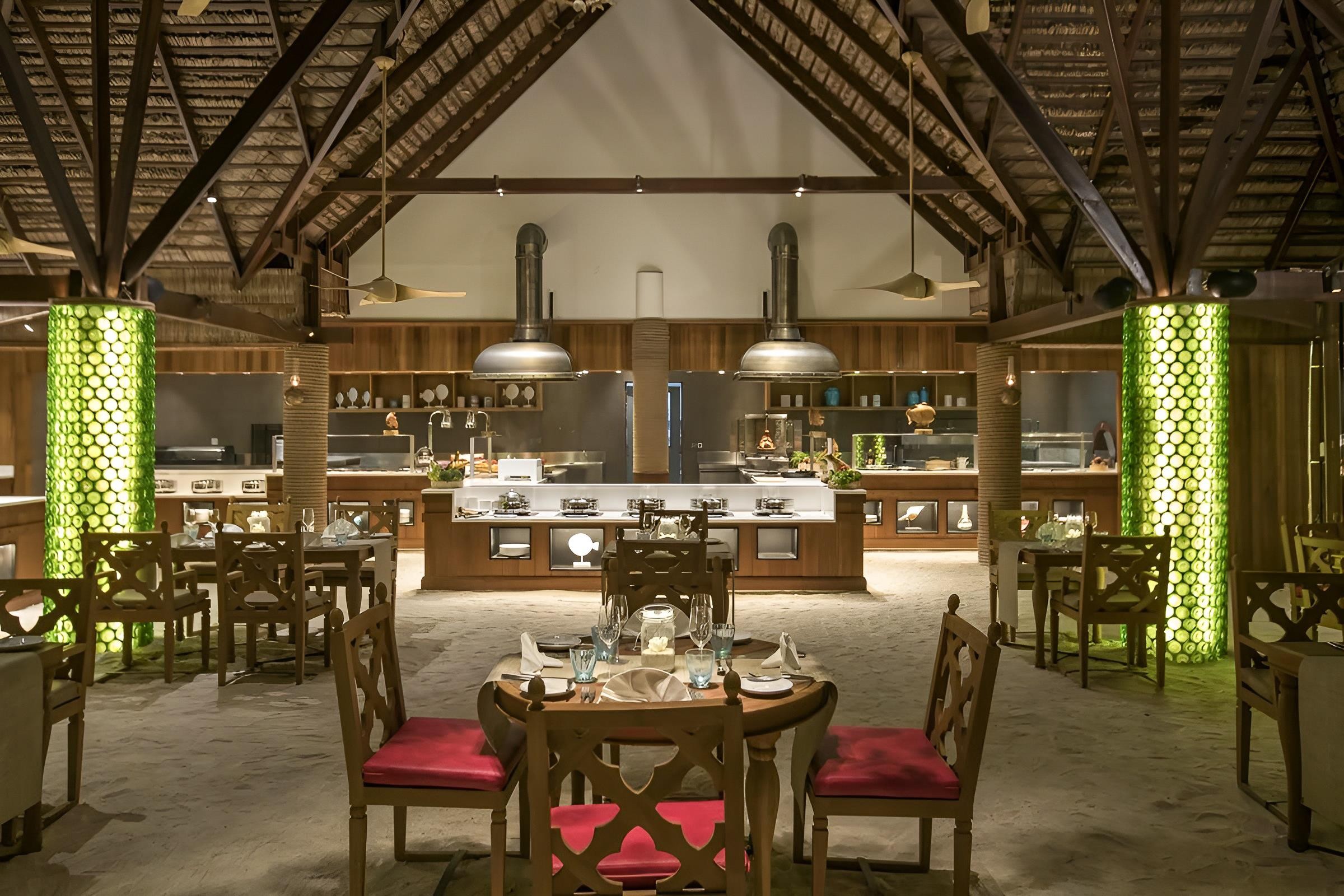 Constance Moofushi Maldives 11