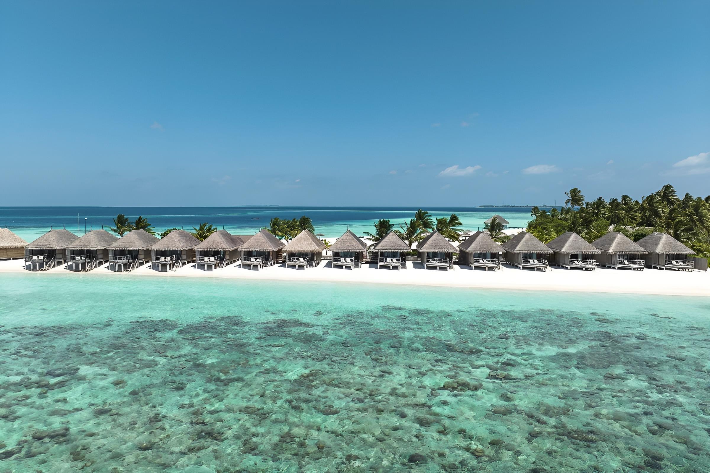 Constance Moofushi Maldives 21