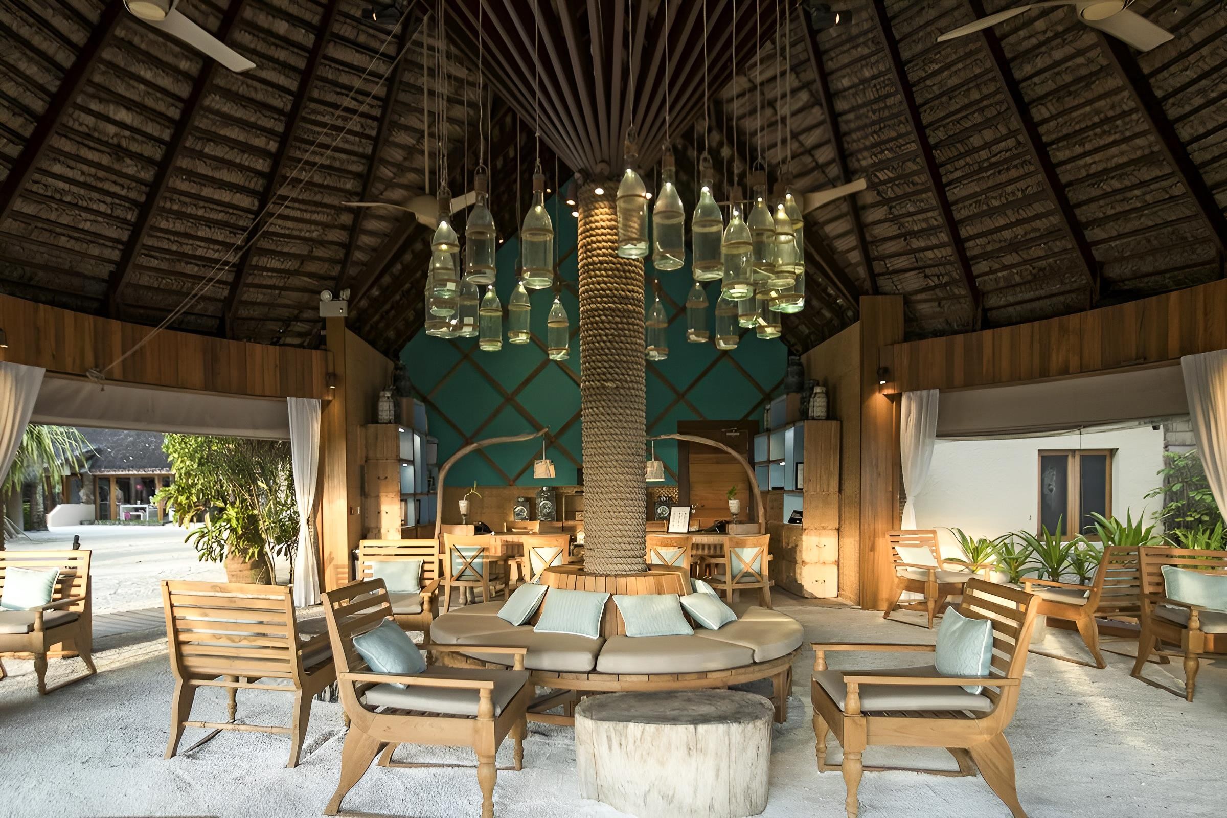 Constance Moofushi Maldives 8
