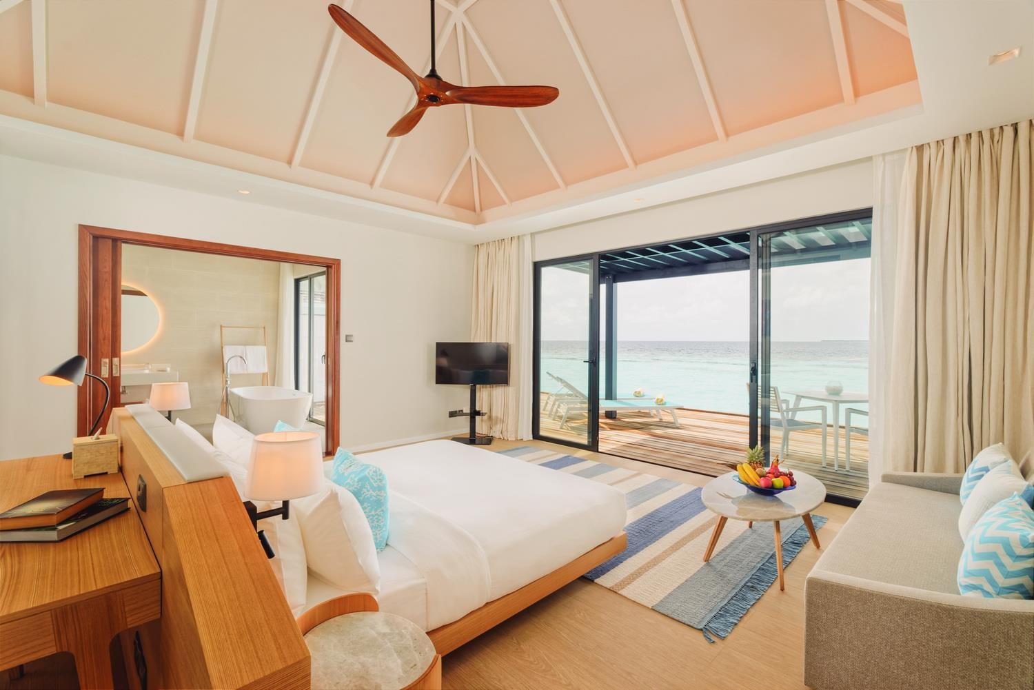 Nova Maldives 19