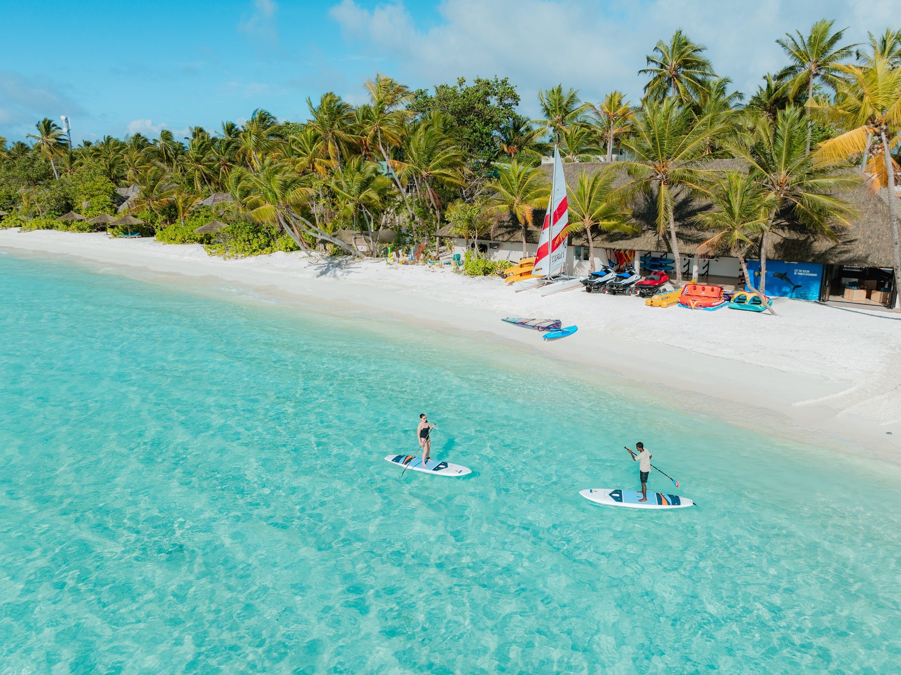 Veligandu Island Resort & Spa 11