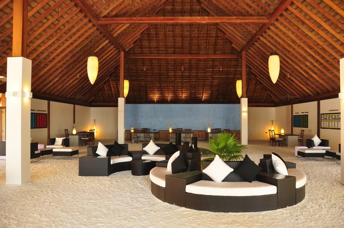 Vilamendhoo Island Resort & Spa 27