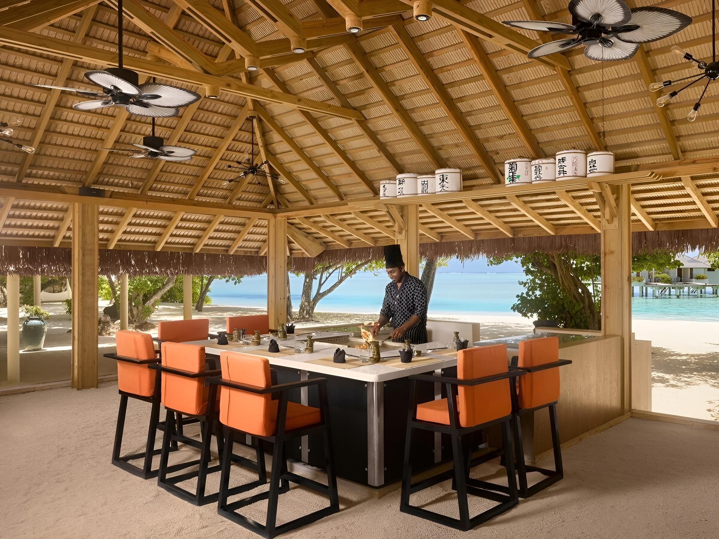 Villa Park Sun Island 19