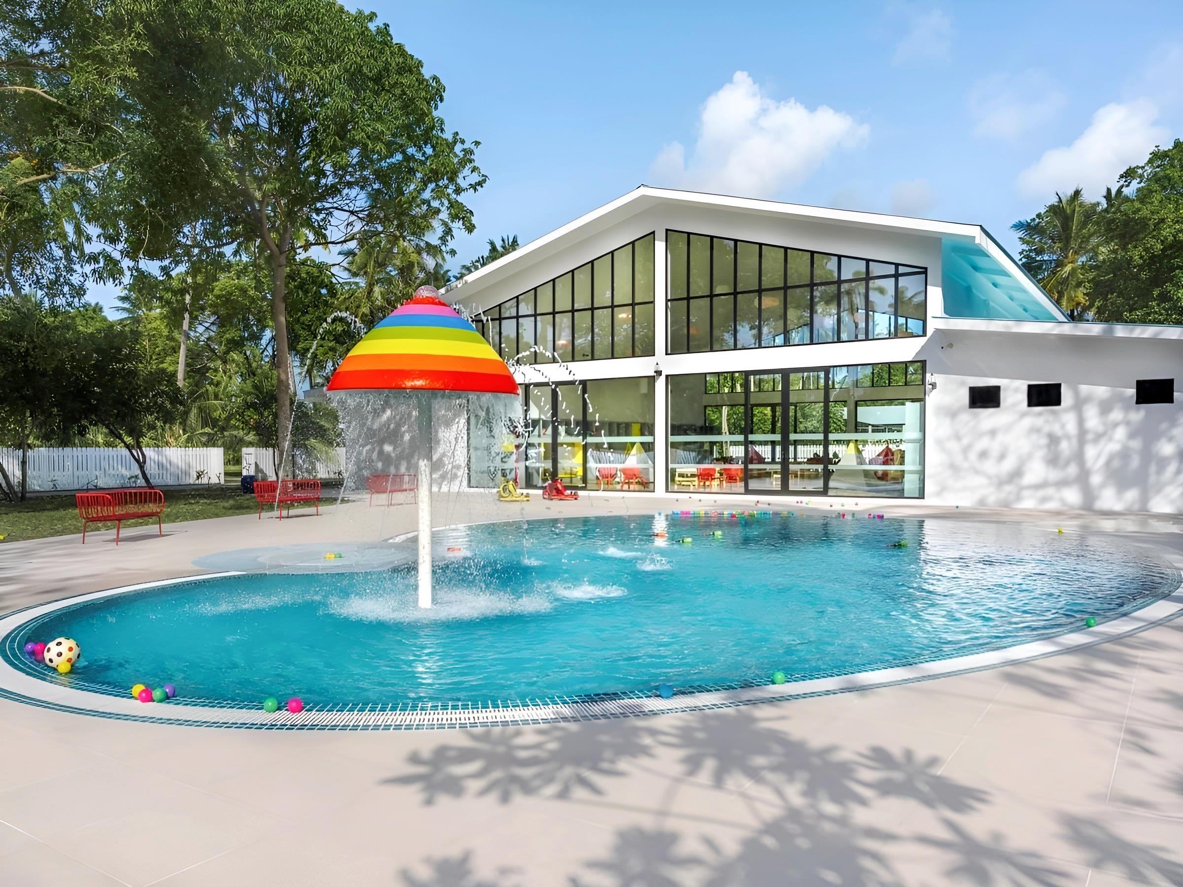 Villa Park Sun Island 53