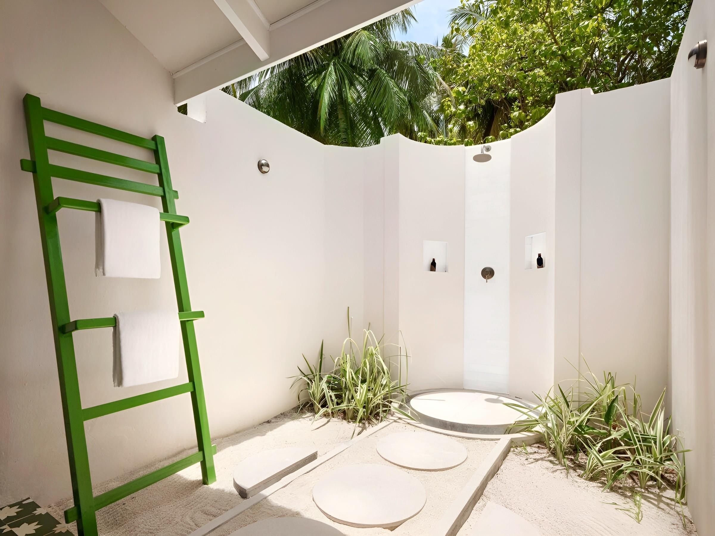 Villa Park Sun Island 33