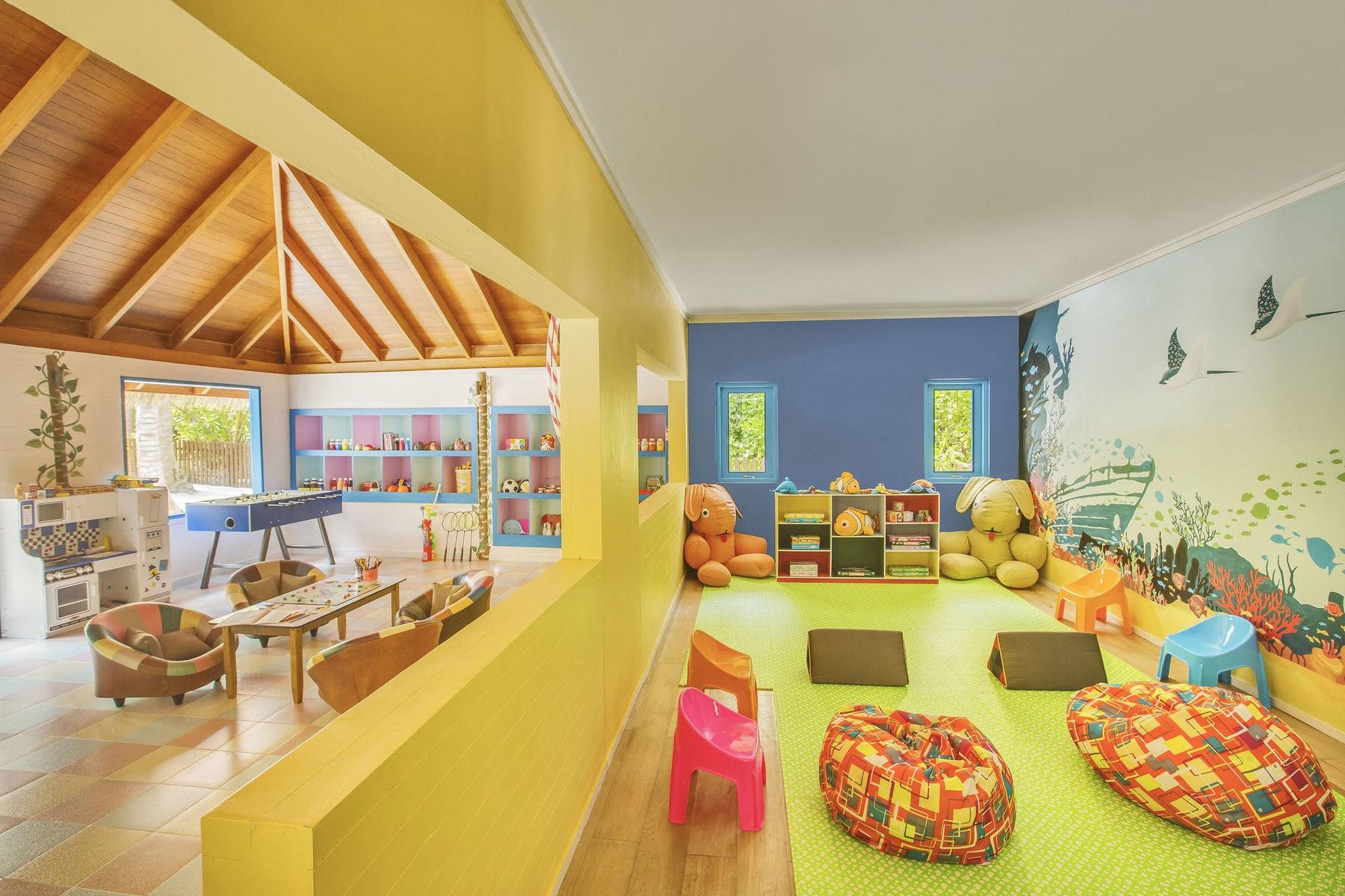 Dusit Thani Maldives 9