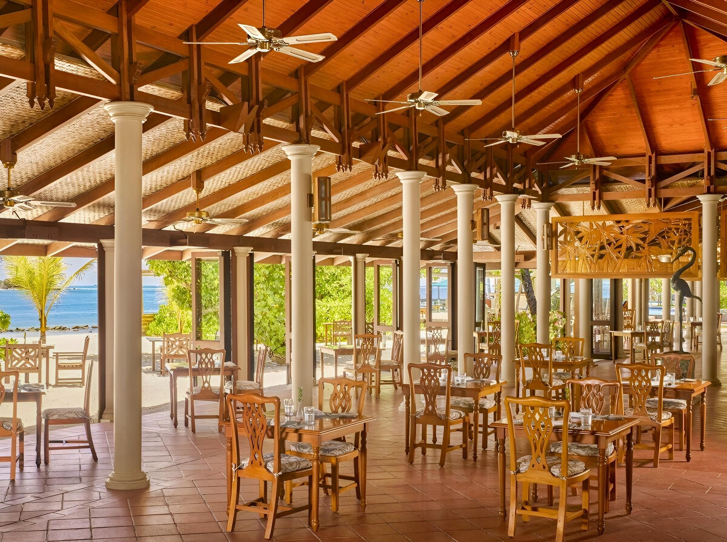 Royal Island Resort & Spa 14