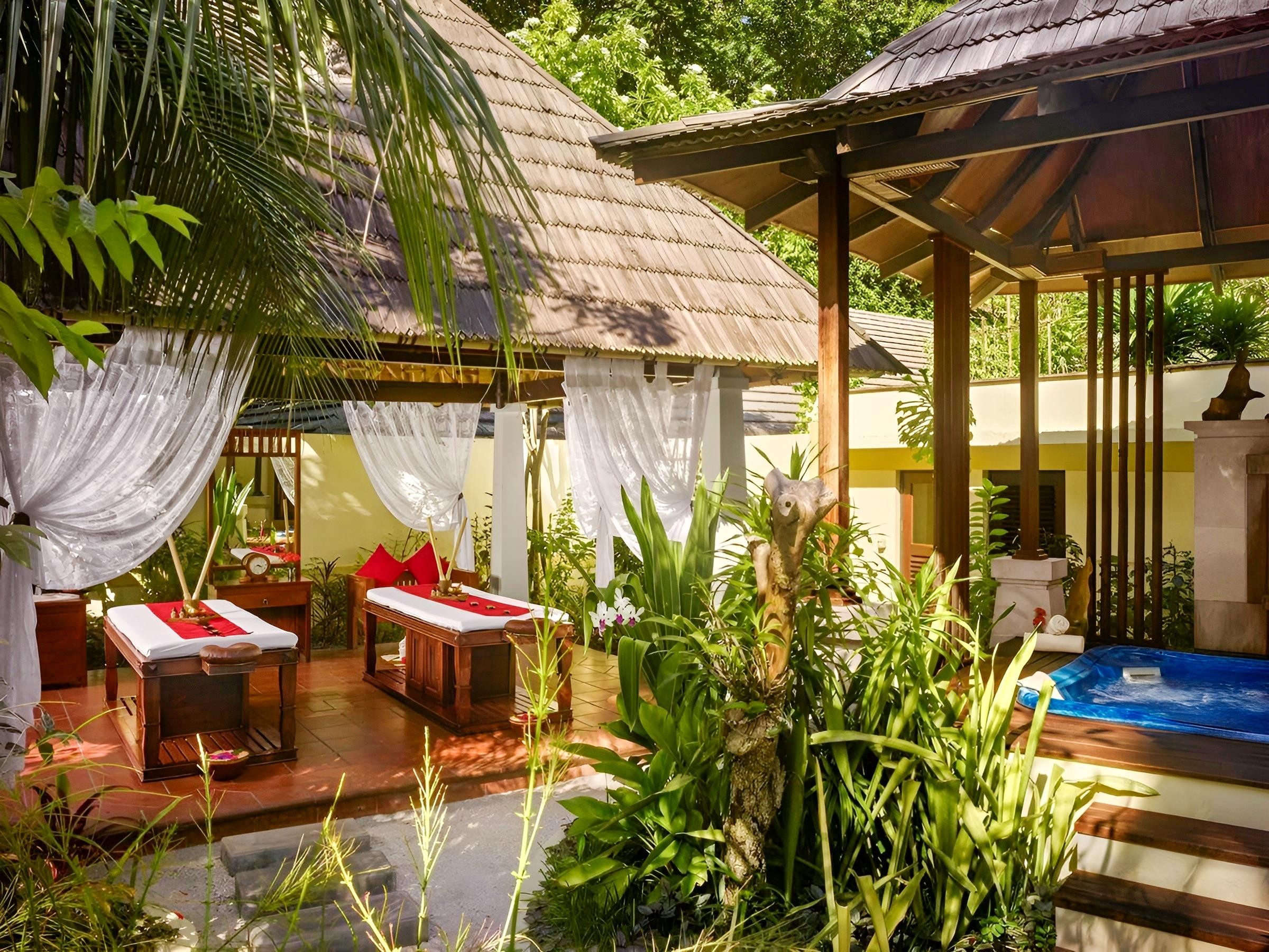 Royal Island Resort & Spa 21