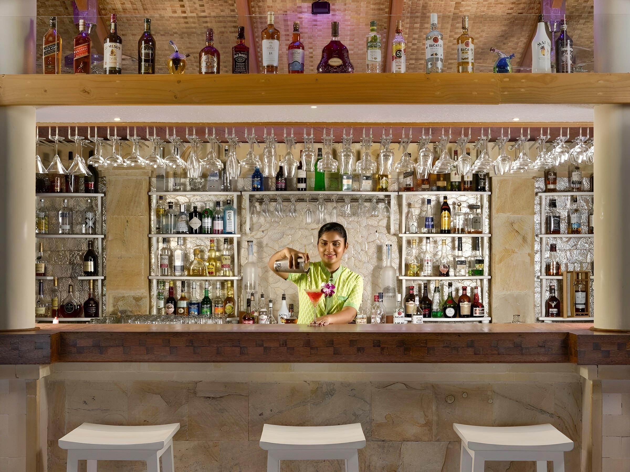 Royal Island Resort & Spa 17