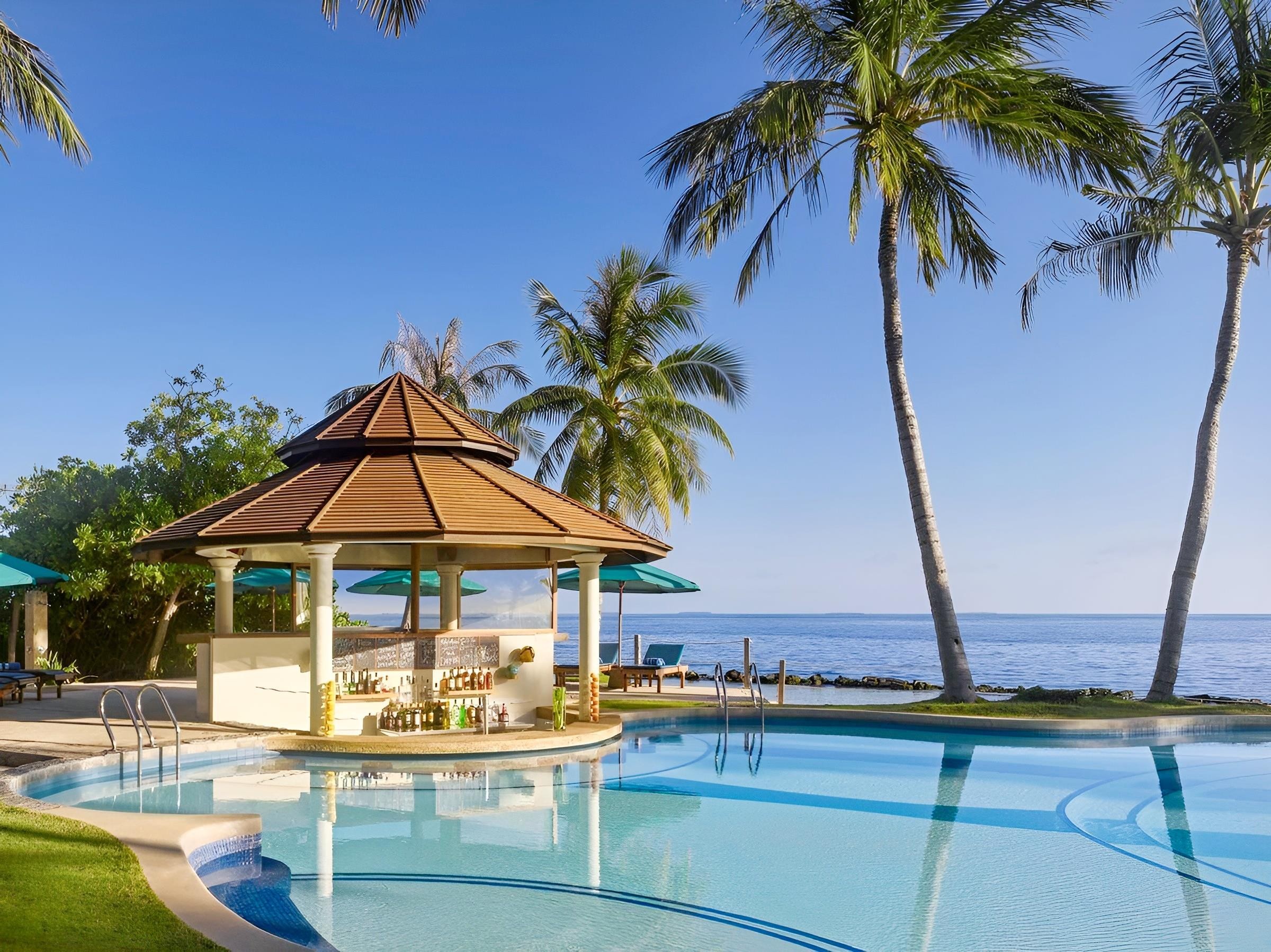 Royal Island Resort & Spa