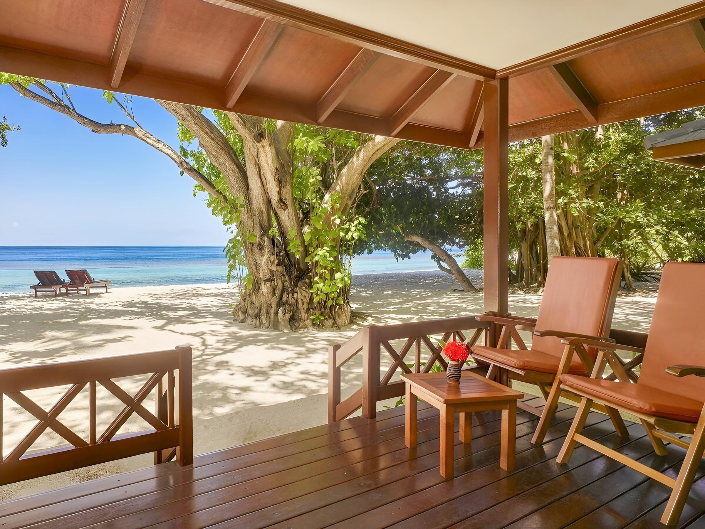 Royal Island Resort & Spa 9