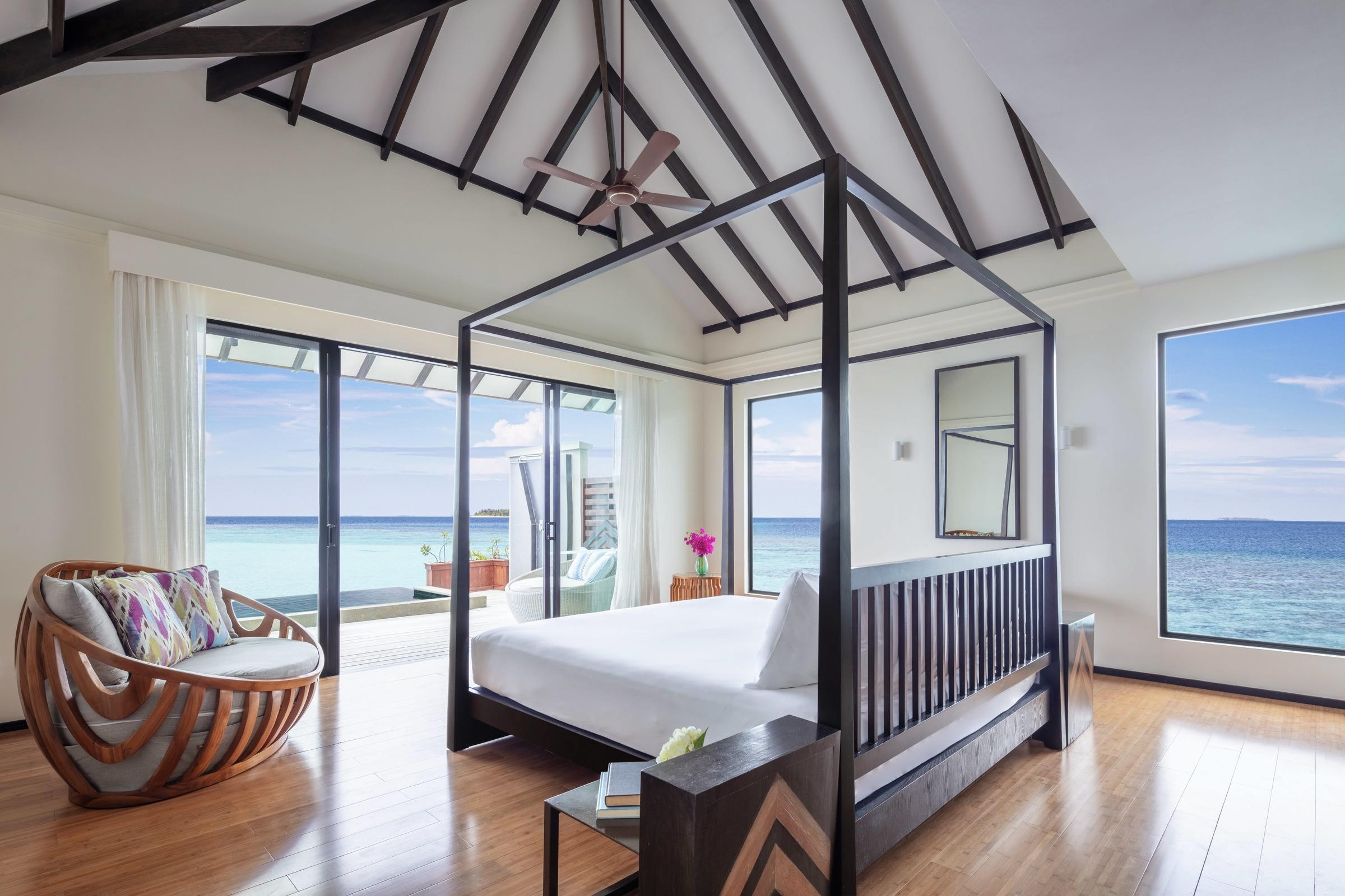 NH Collection Maldives Havodda Resort 9