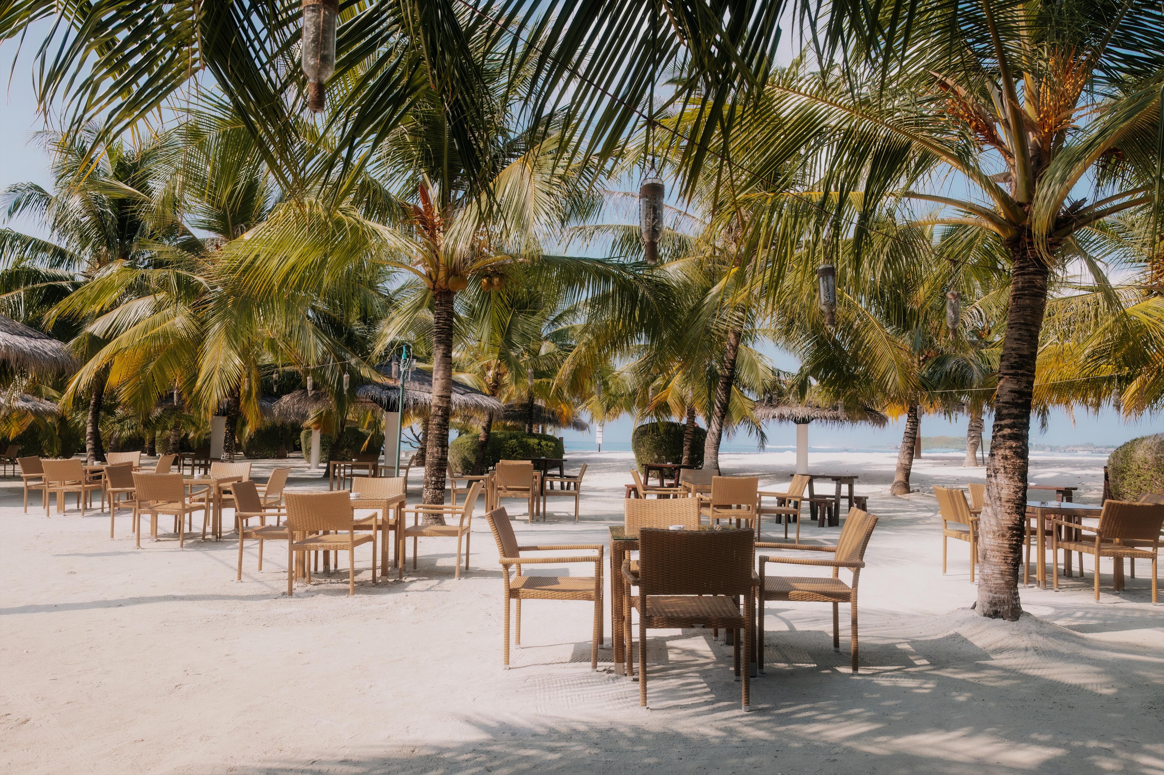 Adaaran Select Hudhuran Fushi 18