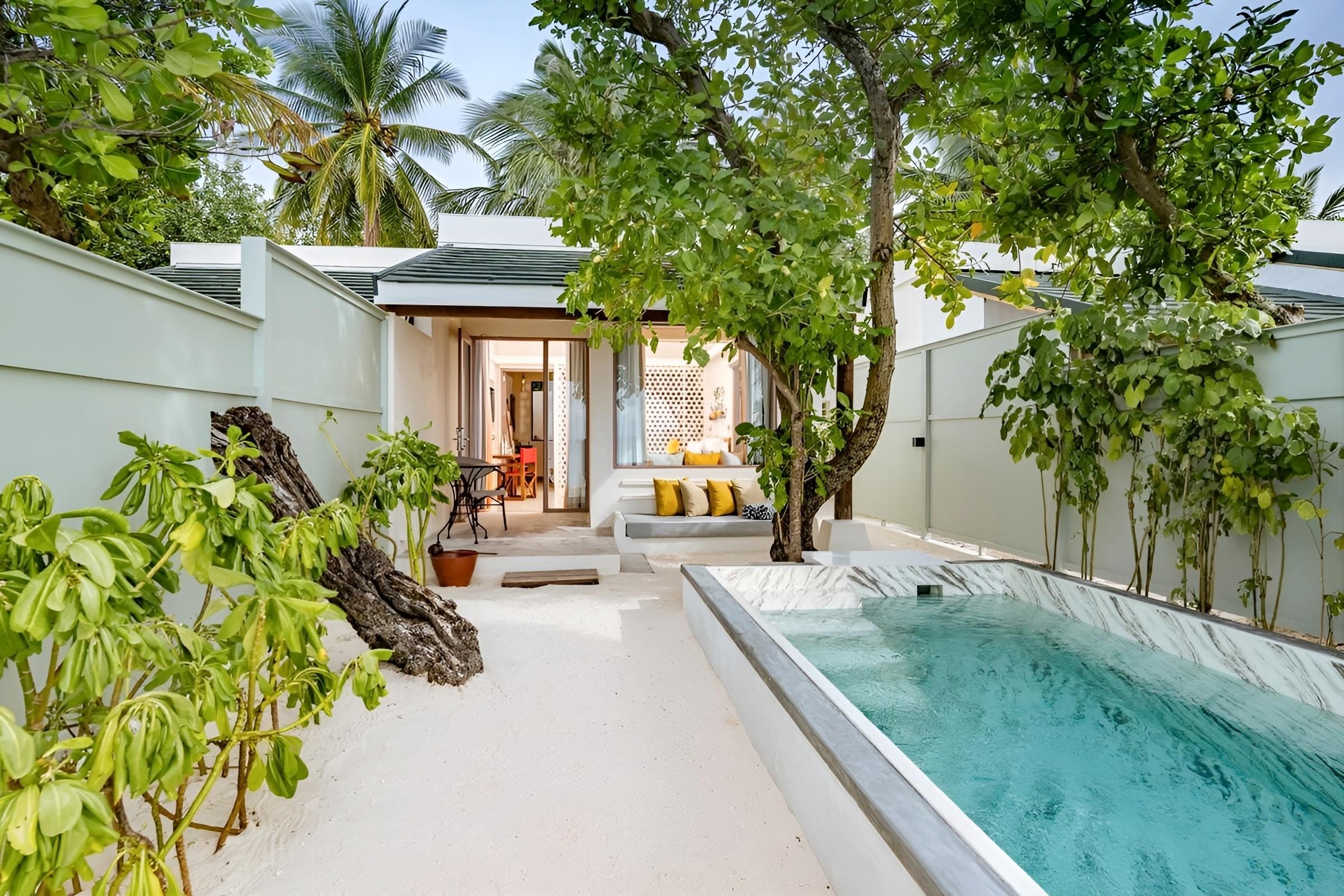 Sentido OBLU Helengeli 21