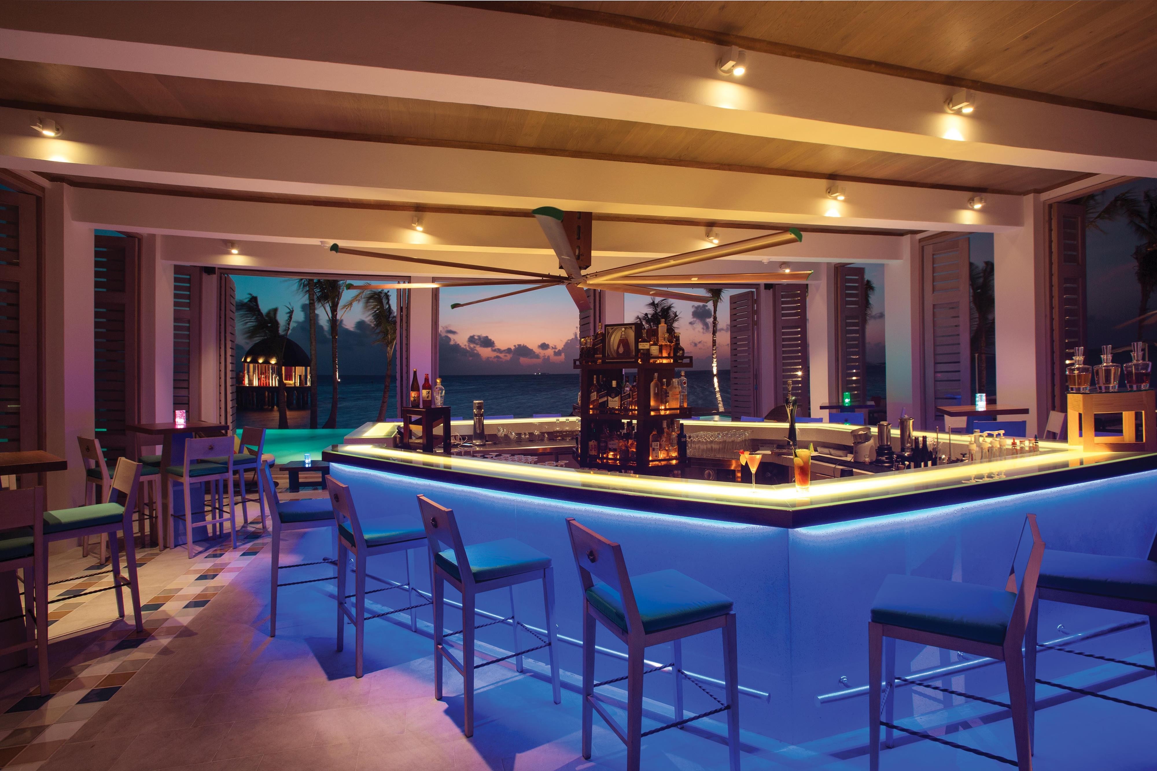 OZEN Life Maadhoo 18