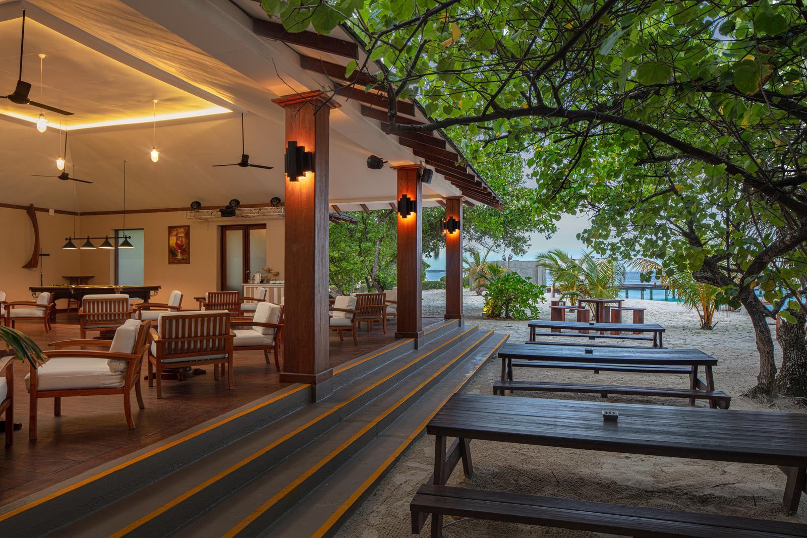 Adaaran Select Meedhupparu & Prestige Water Villas 22