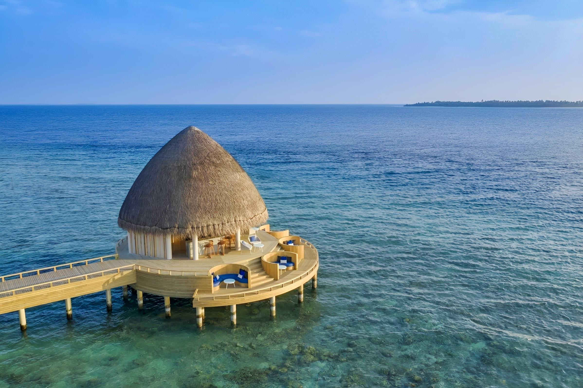 Emerald Faarufushi Resort & Spa 22