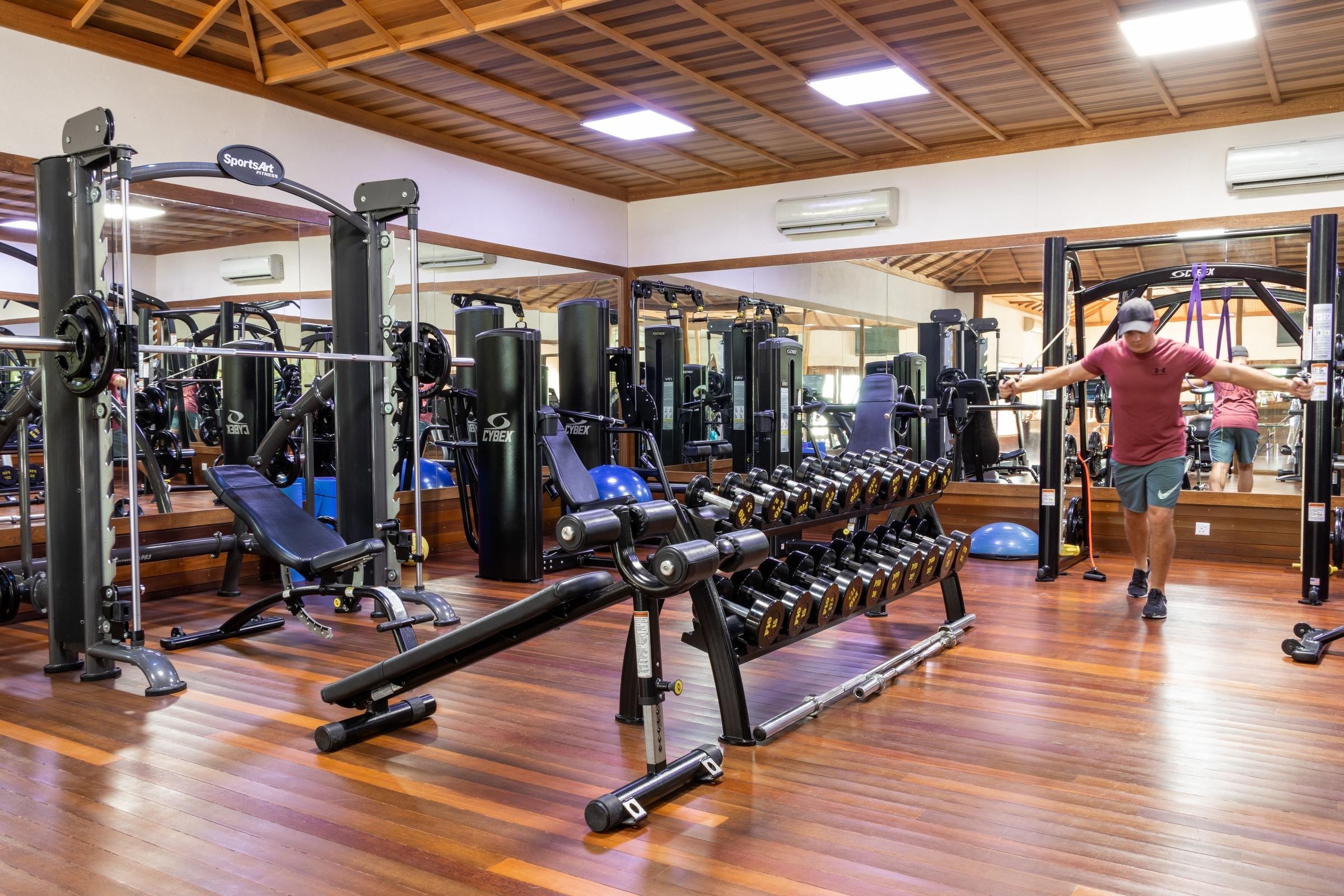 Hideaway Beach Resort & Spa Maldives 14