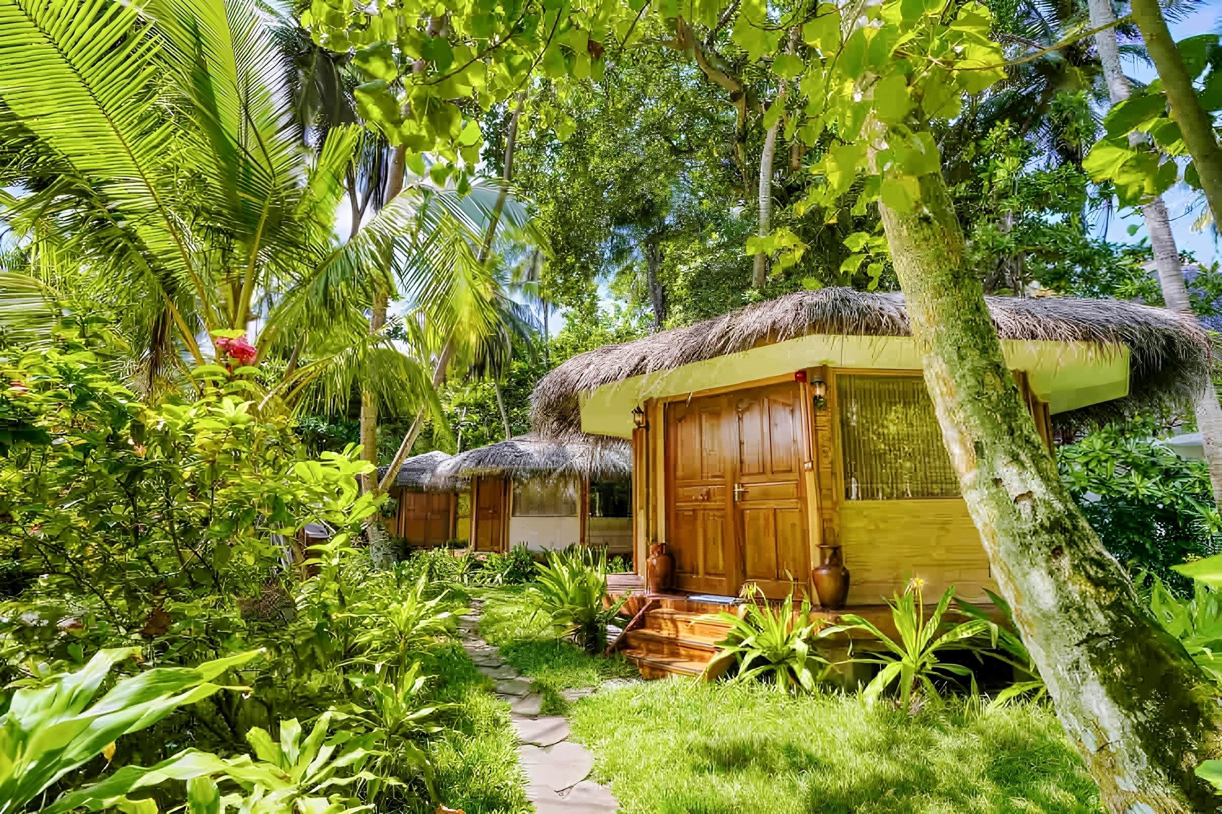 Fihalhohi Island Resort 27