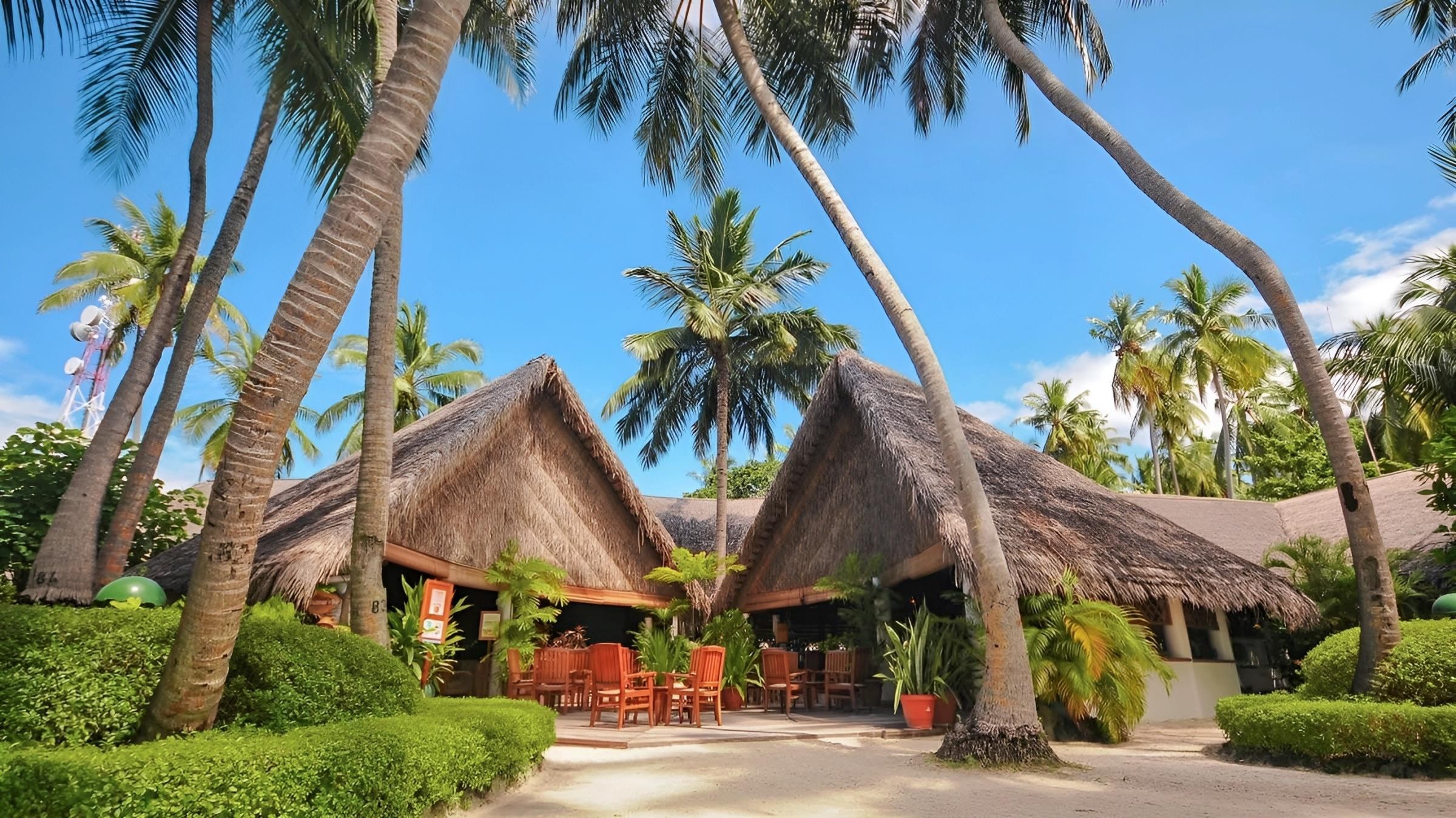 Fihalhohi Island Resort 5