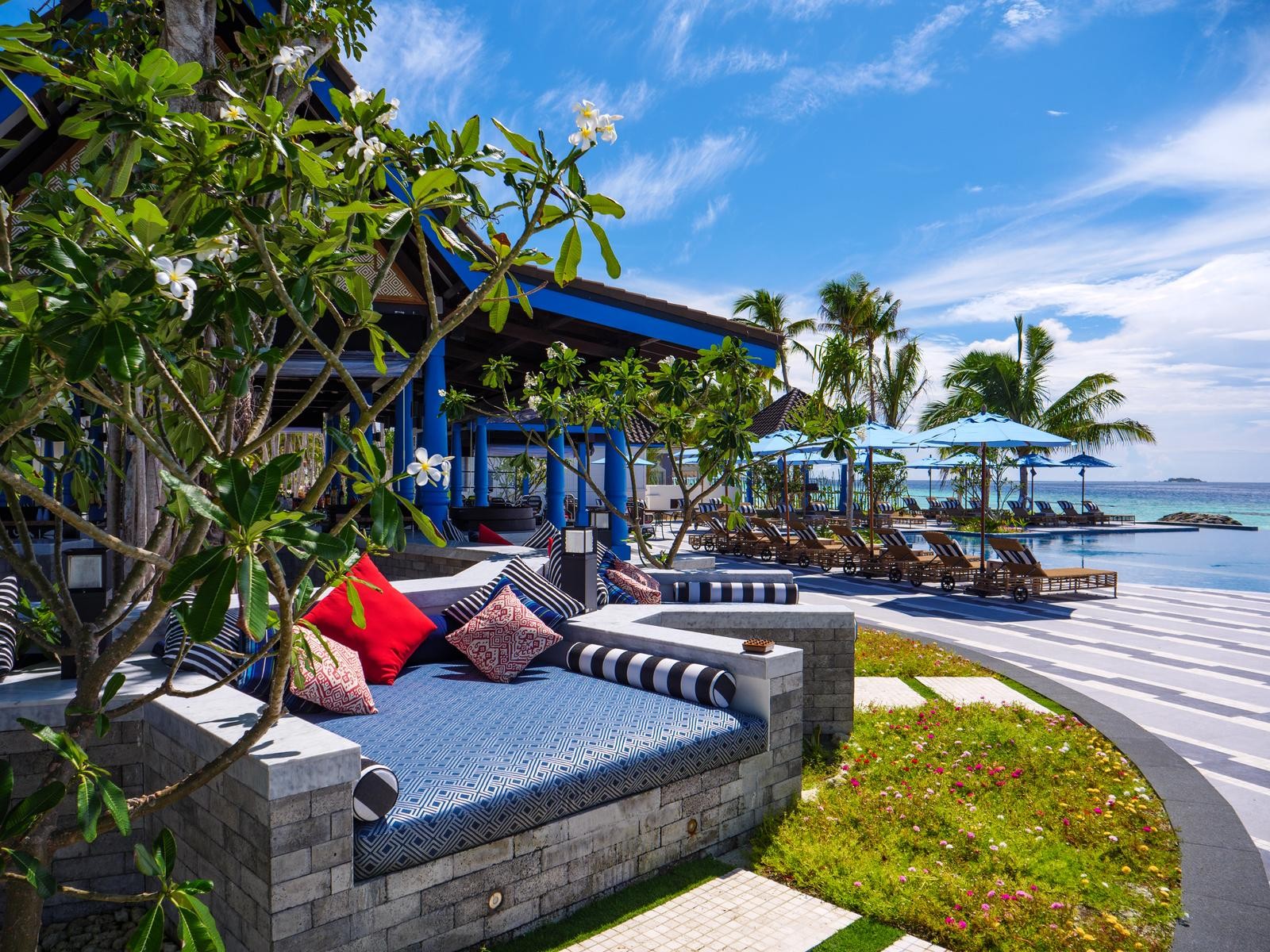 SAii Lagoon Maldives, Curio Collection by Hilton 6