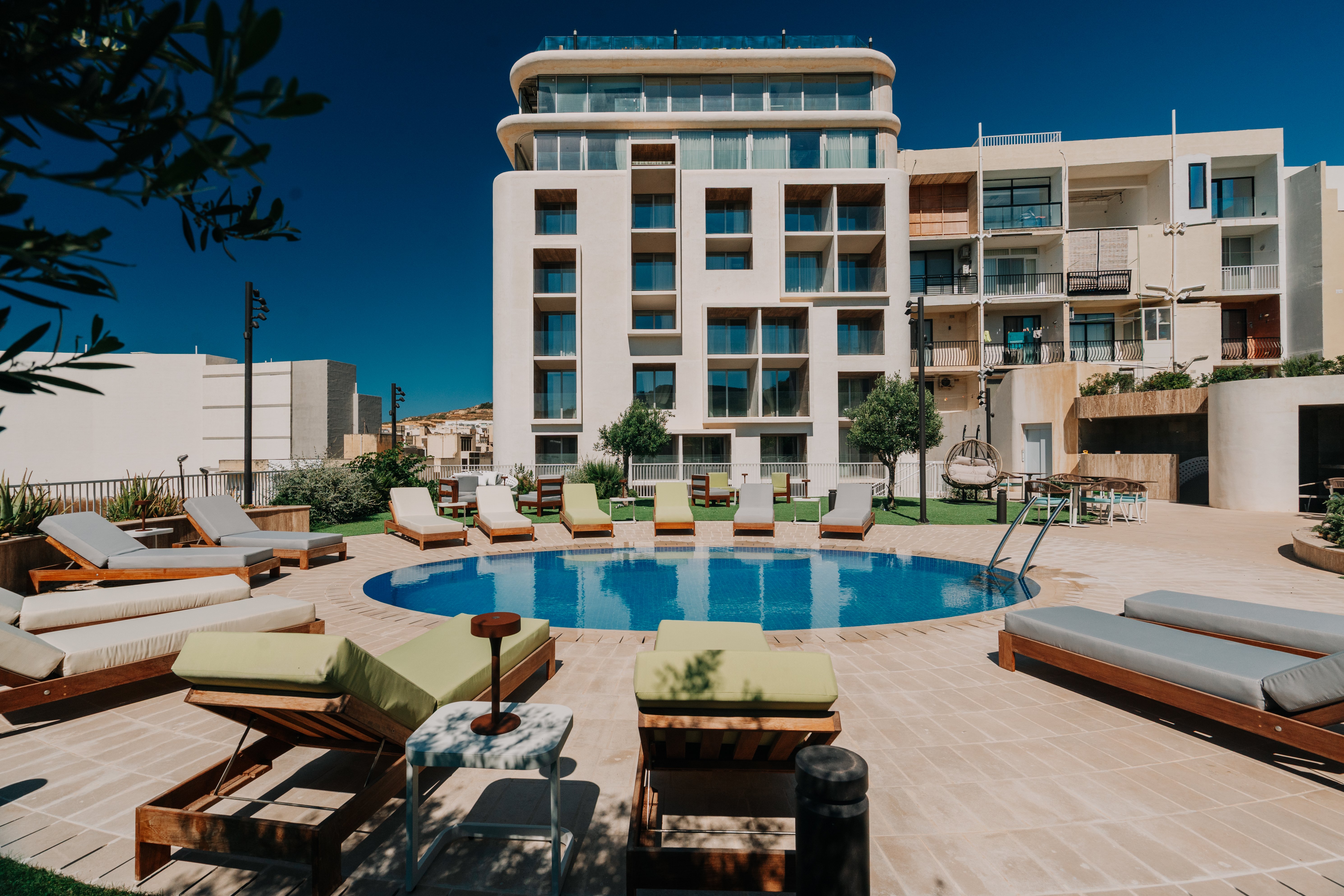 Hotel s bazénem