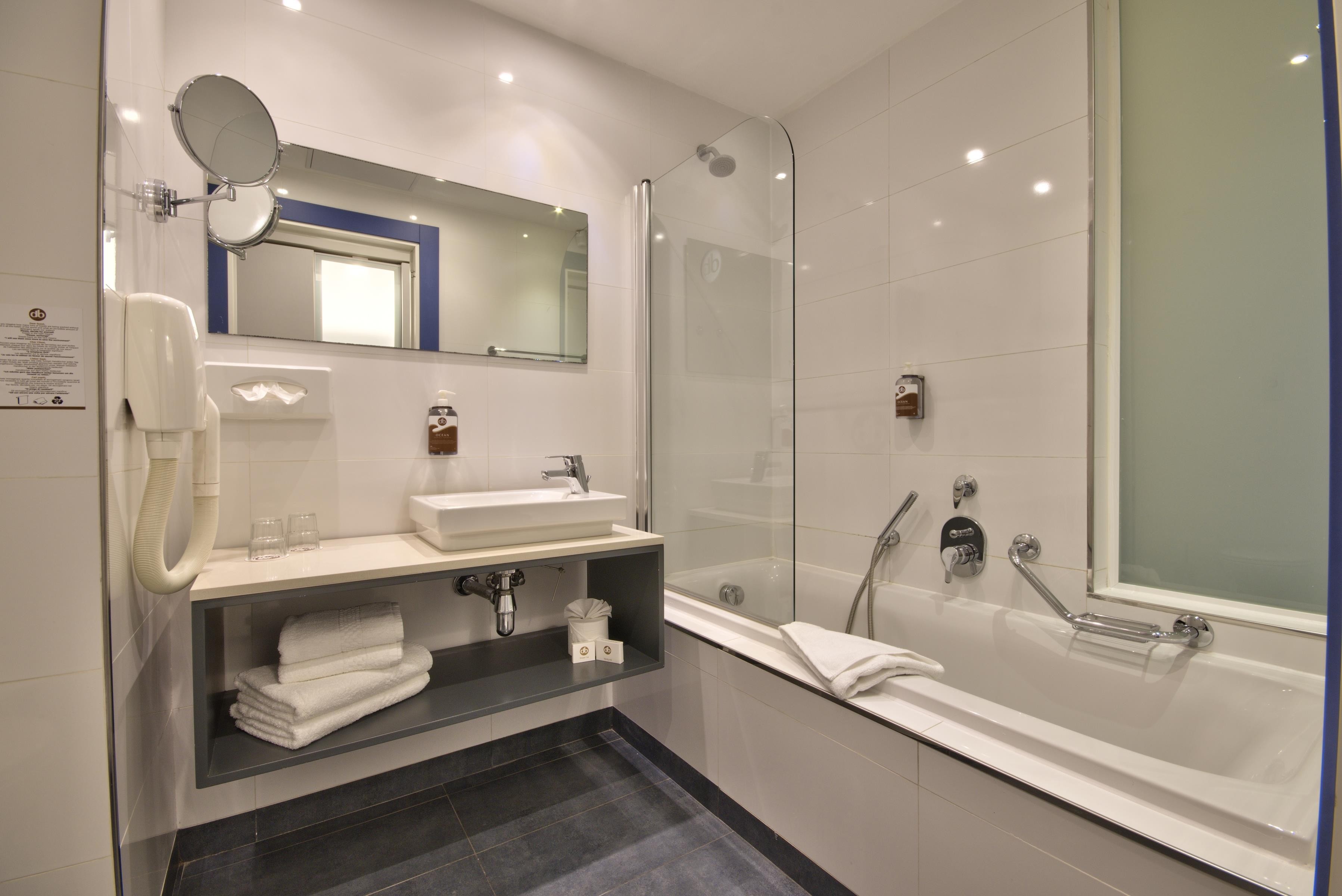 db Seabank Resort & Spa 10