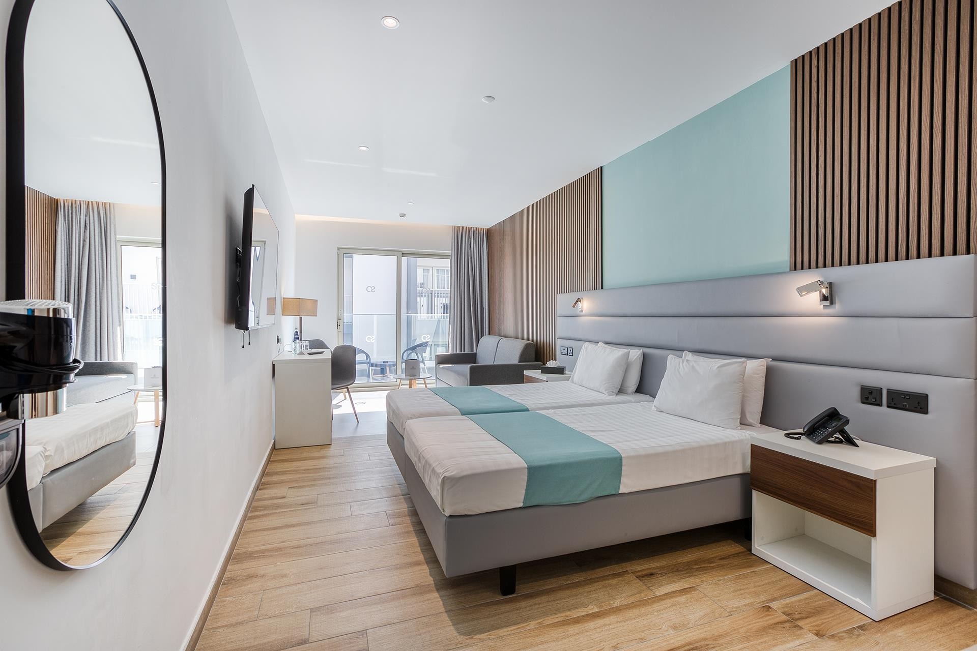 SOLANA HOTEL & SPA 11