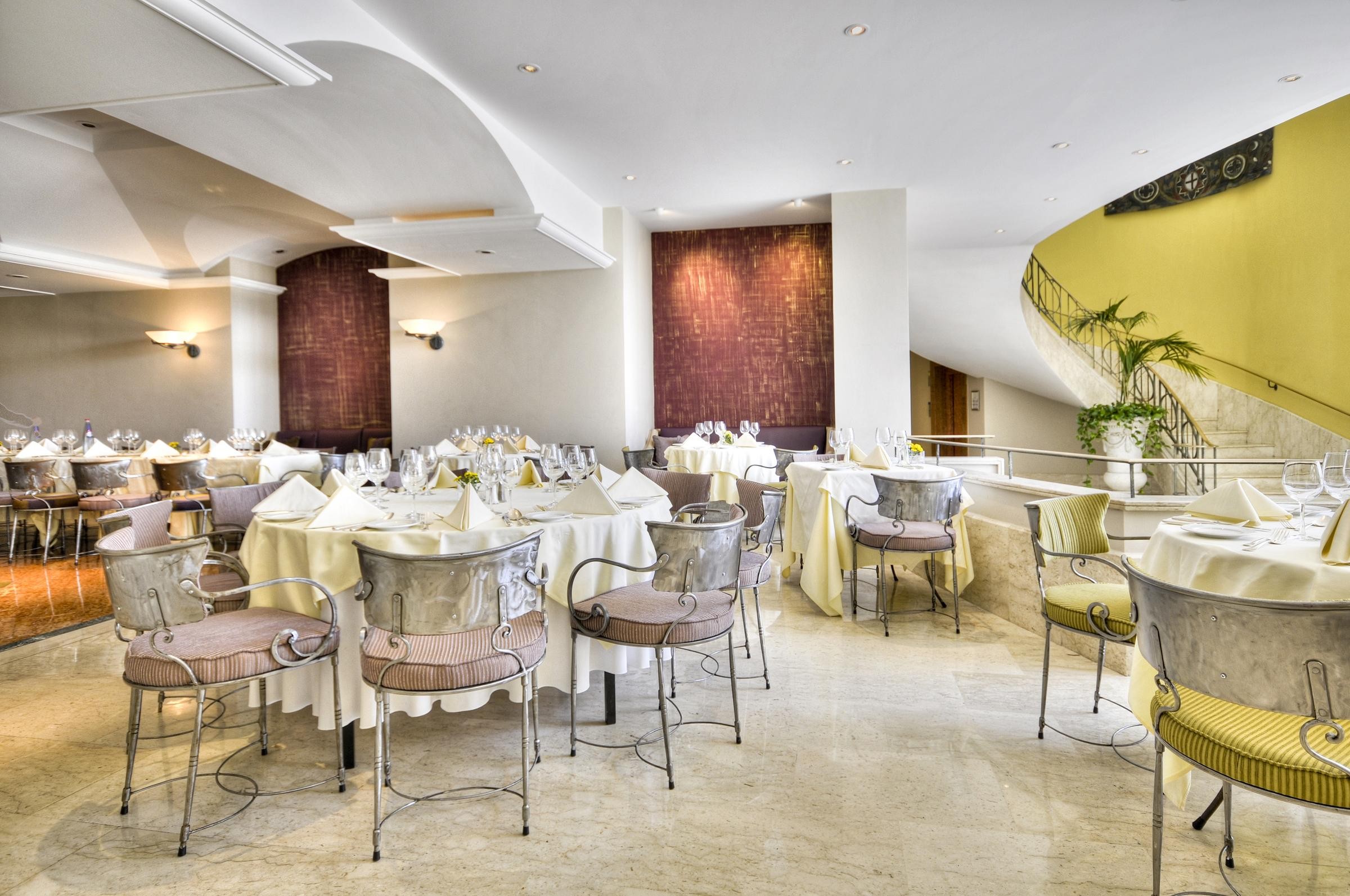 Corinthia Hotel St. George's Bay 7