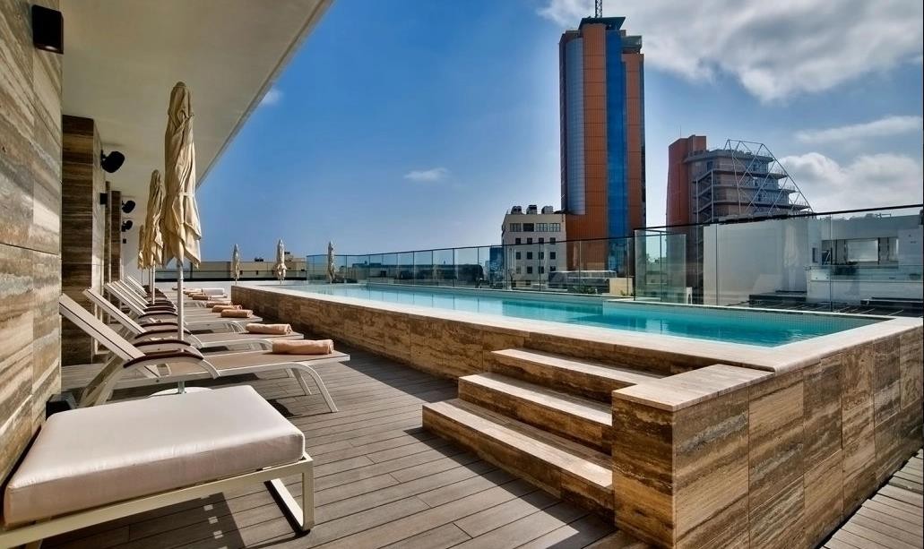 Number 11, Urban Hotel