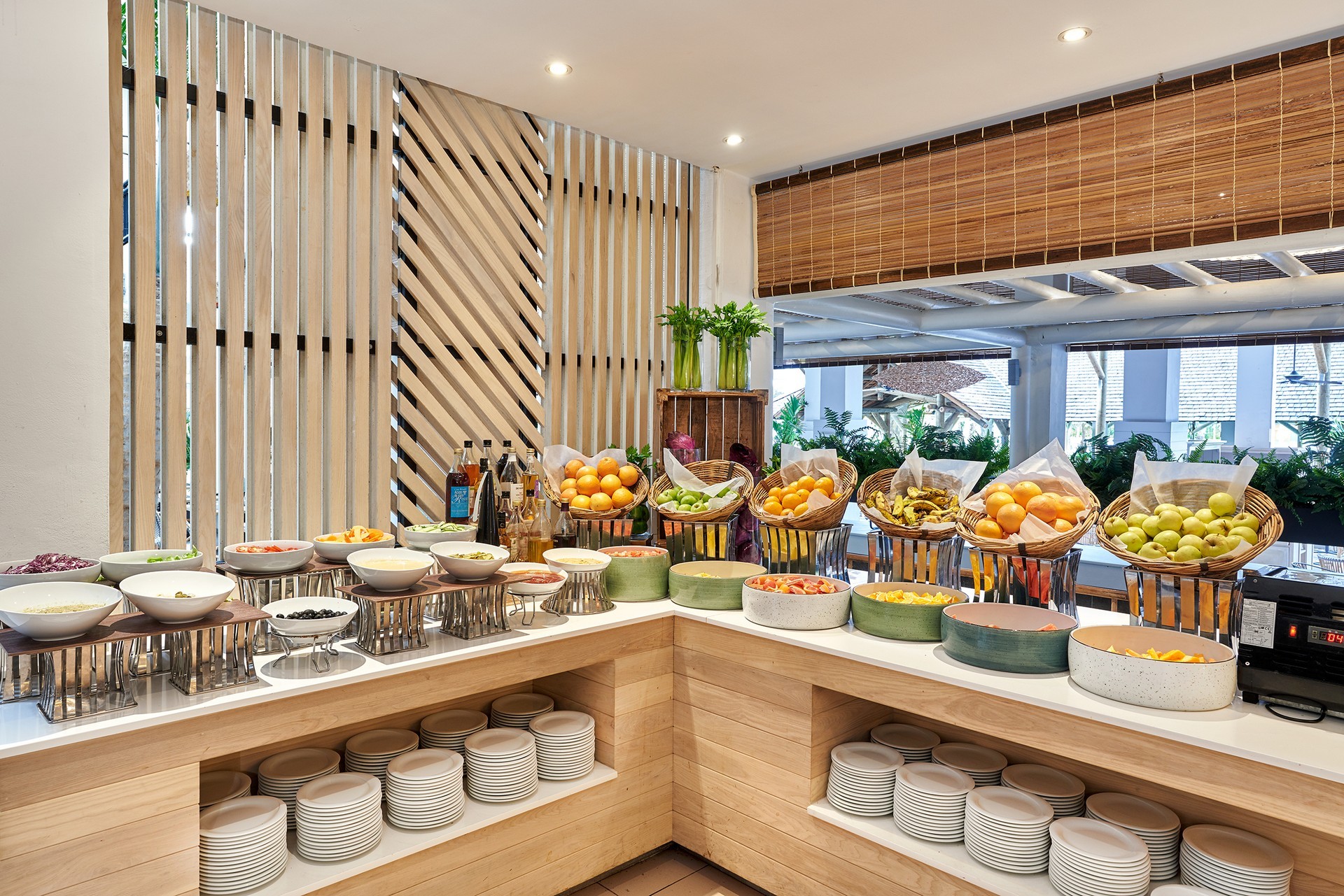 Ravenala Attitude 15