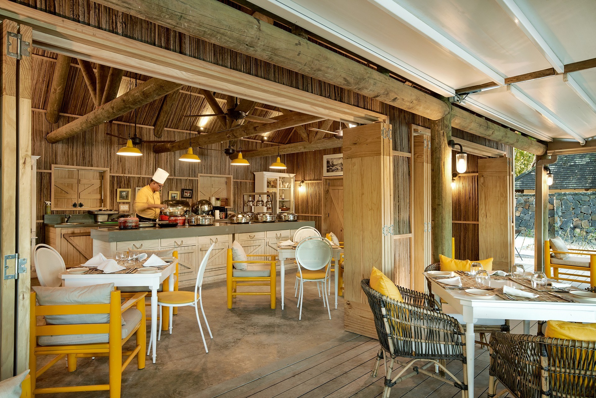 Ravenala Attitude 21