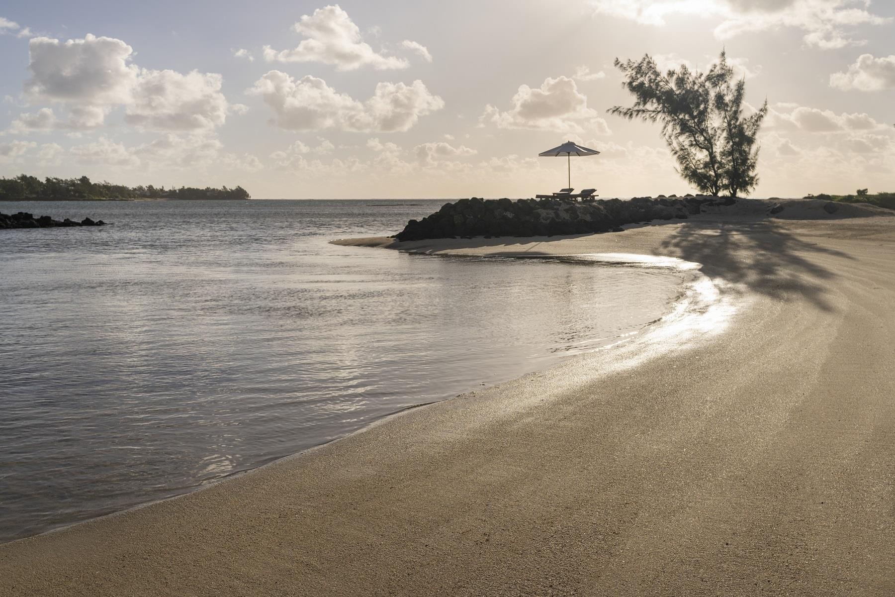 Constance Prince Maurice  30