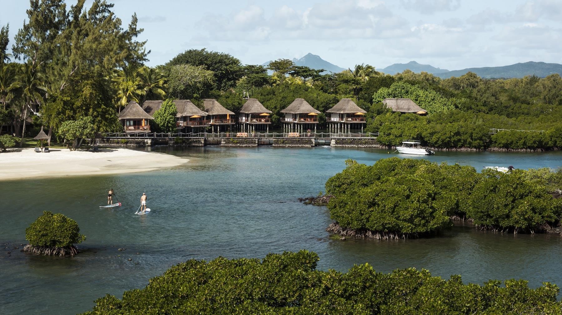 Constance Prince Maurice  32